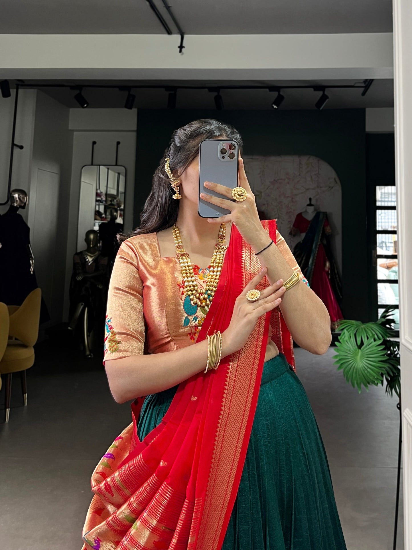 Lorenvalley Fashion Green Vichitra Silk Zari Weaving With Lace Border Lehenga Choli with Dupatta | Swadesiicart