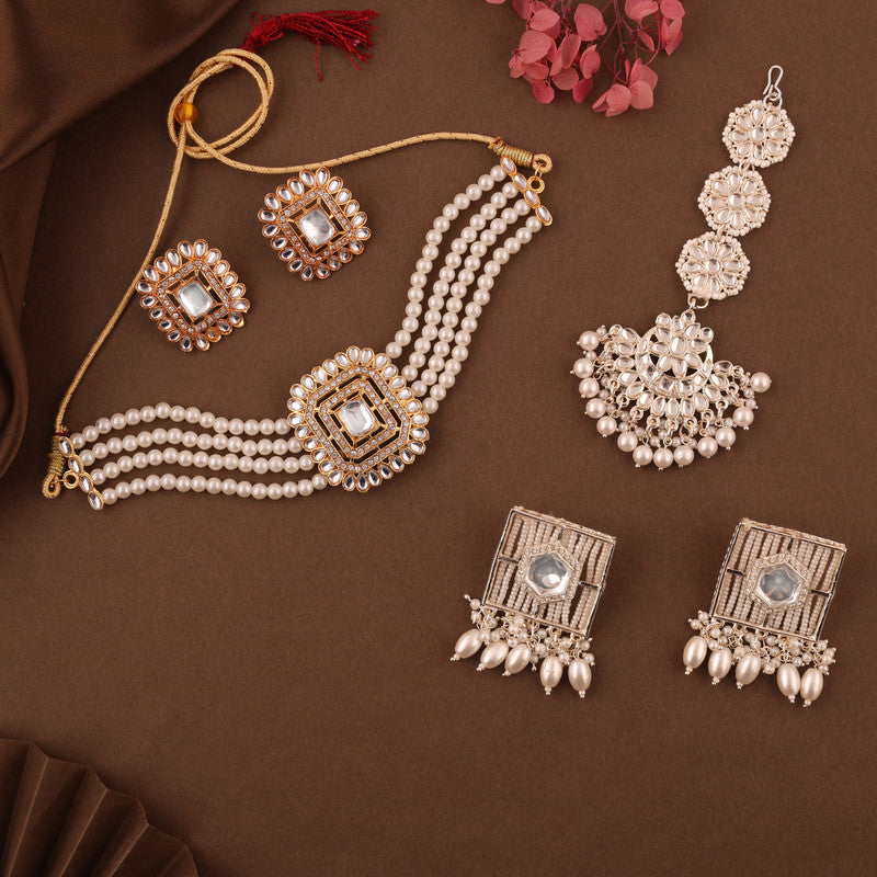 Tehzeeb Creations Fashionable Gold Necklace Earrings With Tikka Studded With Kundan And Pearl - Swadesiicart