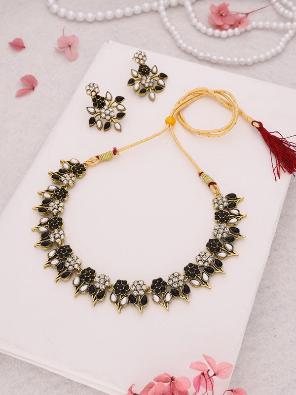 Tehzeeb Creations Black & White Gold Pleated Stone Studded Necklace With Earrings - Swadesiicart