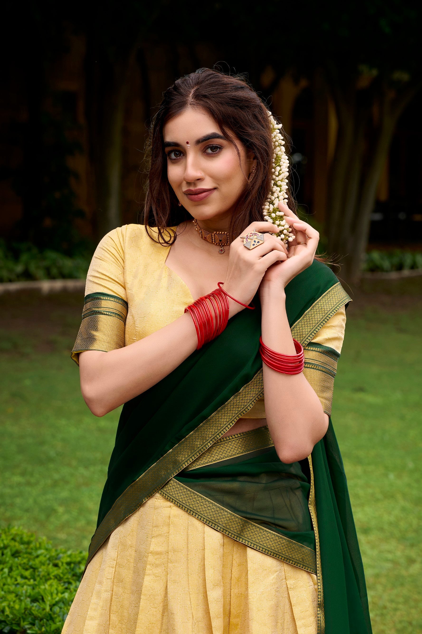 Lorenvalley Fashion Cream Kanchipuram Zari Weaving Work Lehenga Choli with Dupatta - Swadesiicart