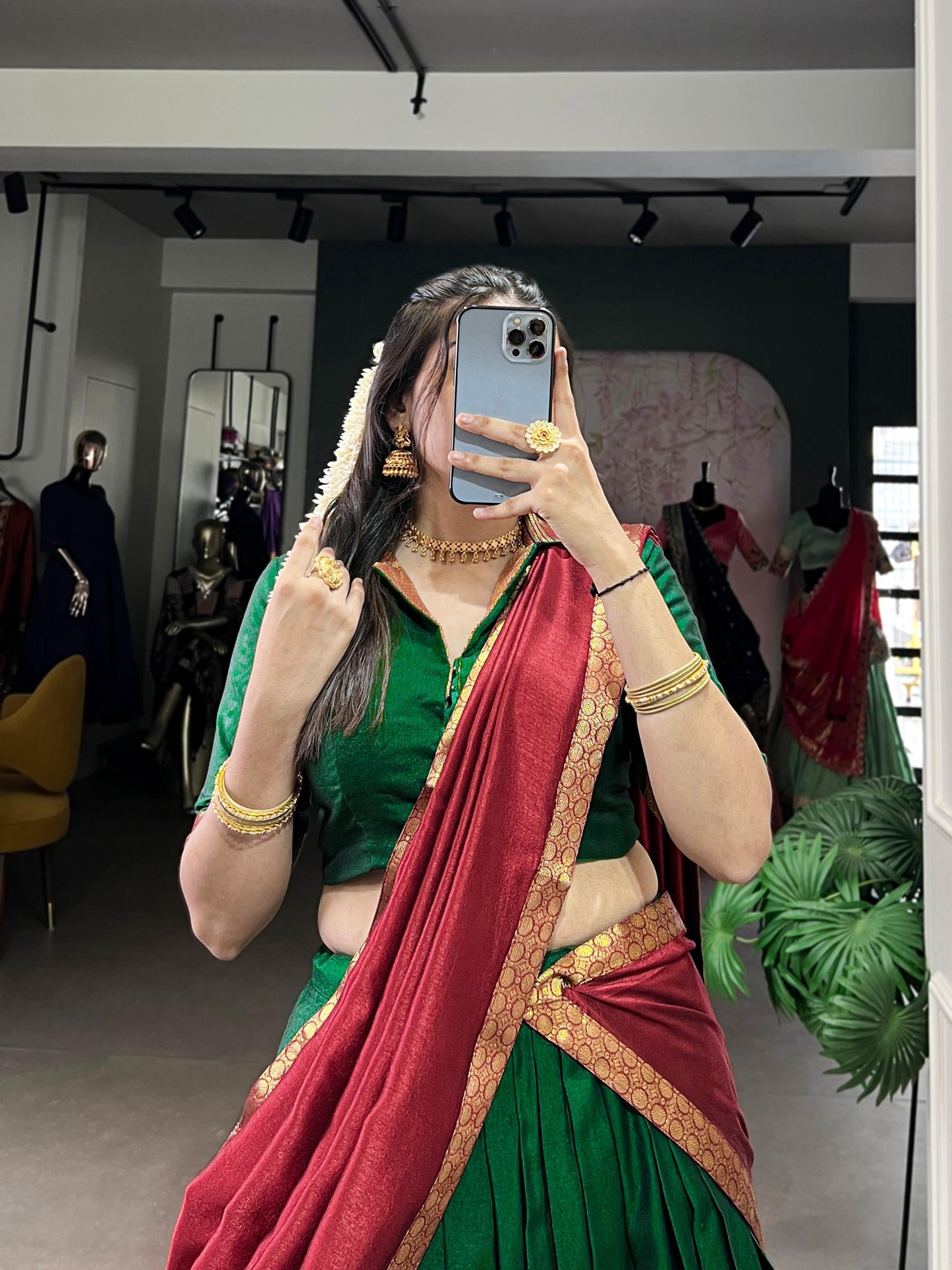 Lorenvalley Fashion Green Narayan Pet Silk Zari Weaving Work Lehenga Choli with Dupatta | Swadesiicart
