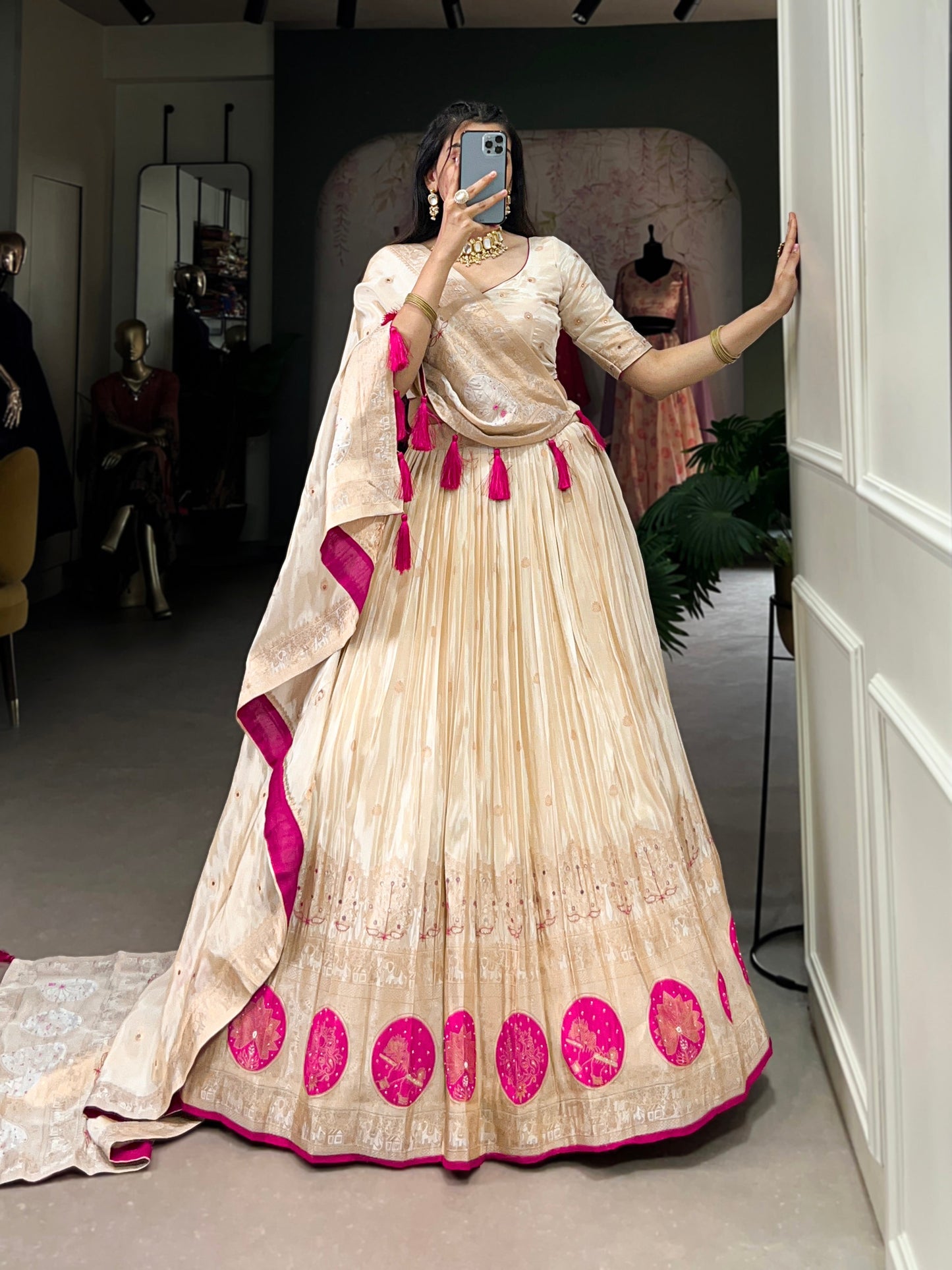 Lorenvalley Off White Pure Shimmer With Weaving Work with Mirror And Beads (Moti) Hand Work Lehenga Choli | Swadesiicart