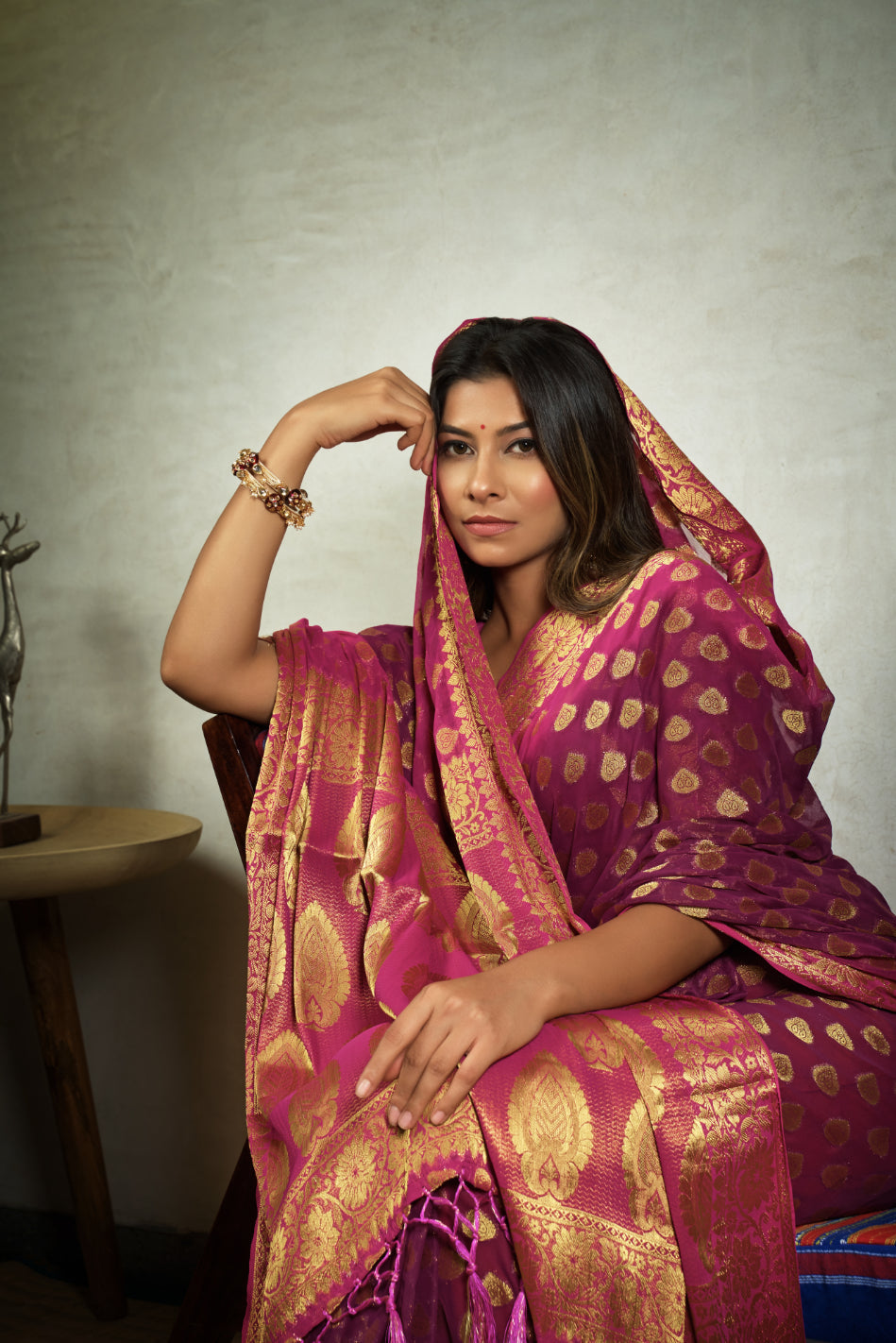 Vardha Magenta Pink Golden Zari Banarasi Chiffon Saree | Swadesiicart