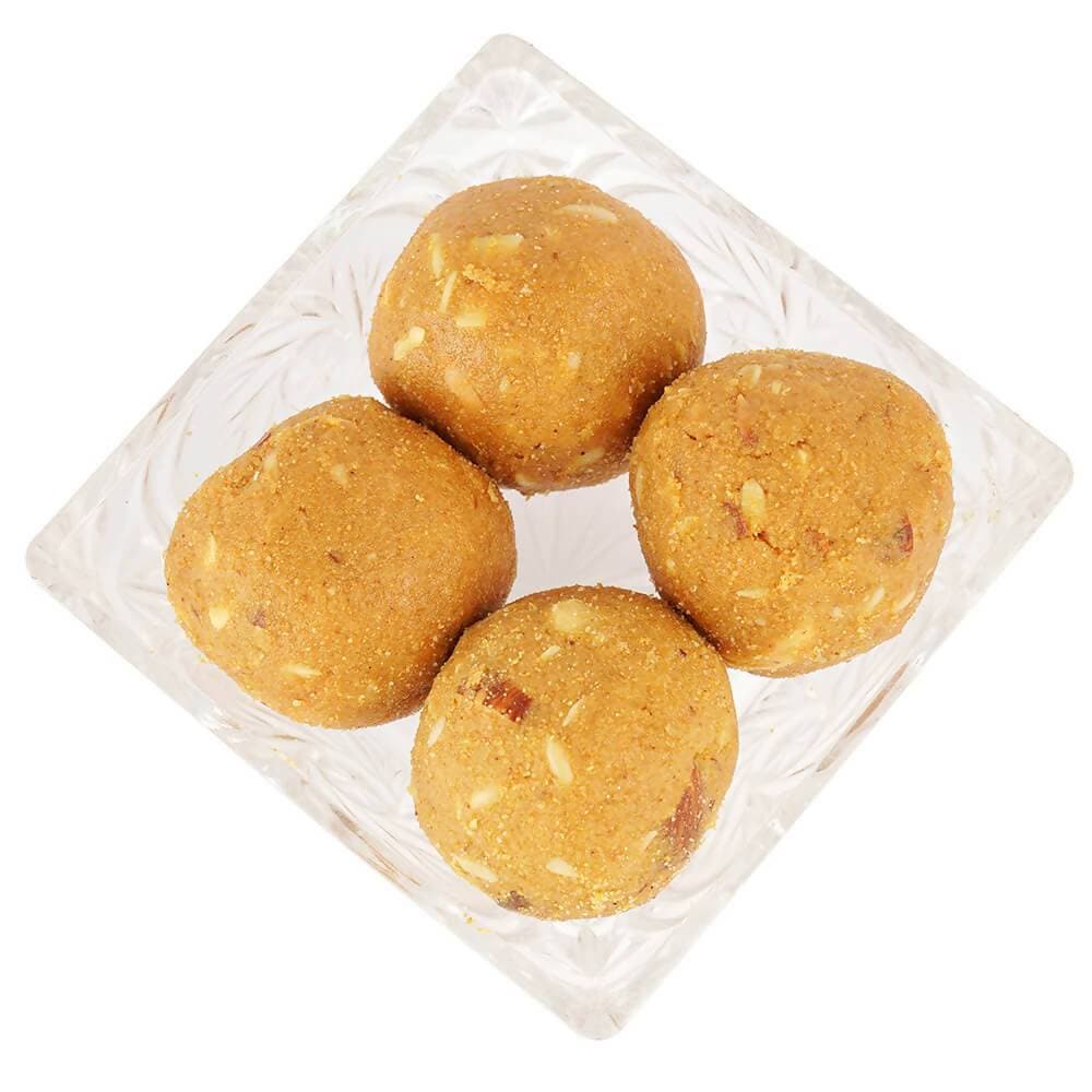 Evergreen Sweets - Besan Laddoo | Swadesiicart