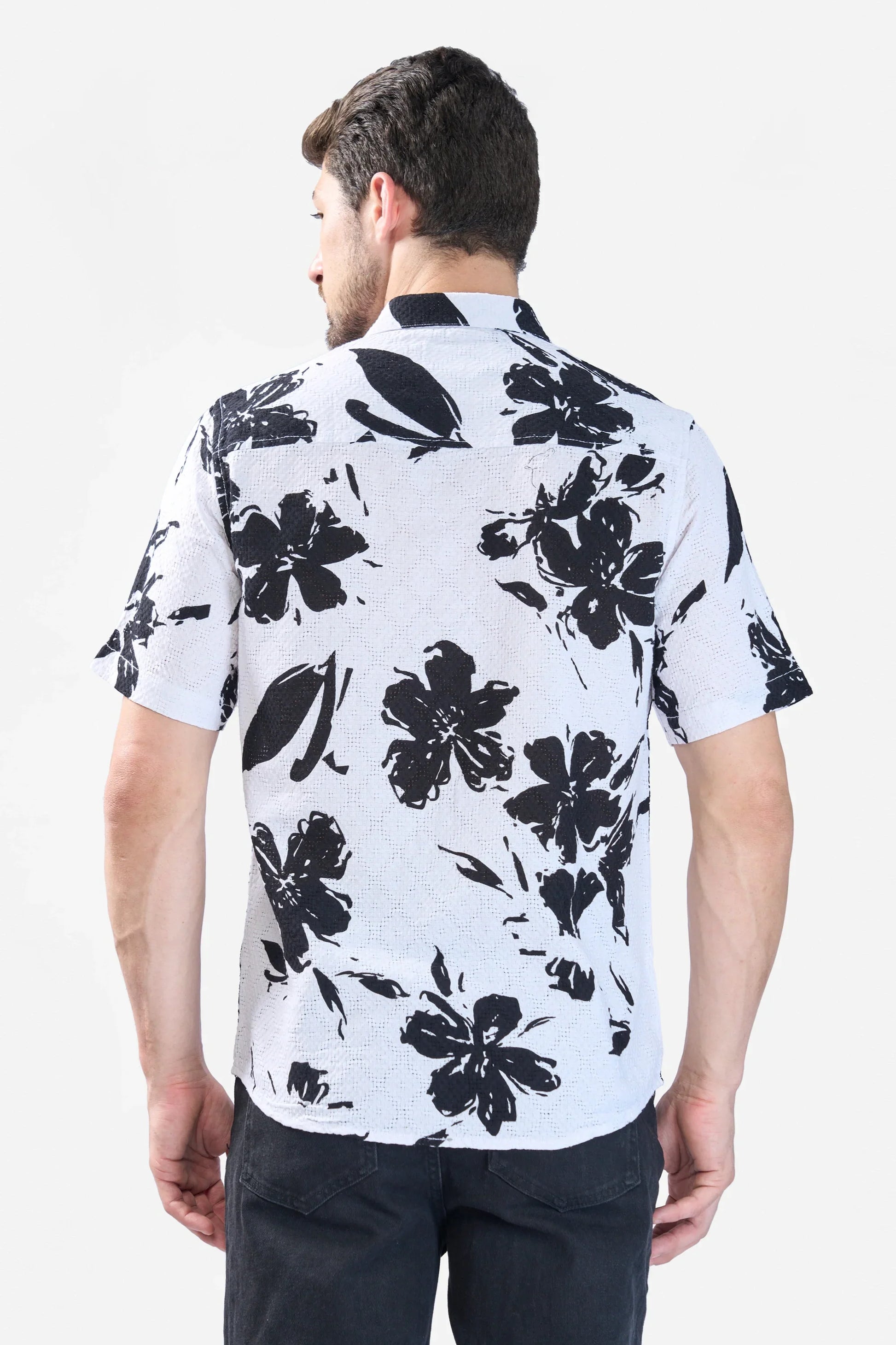 Xkind White Floral Printed Textured Regular Fit Shirt | Swadesiicart