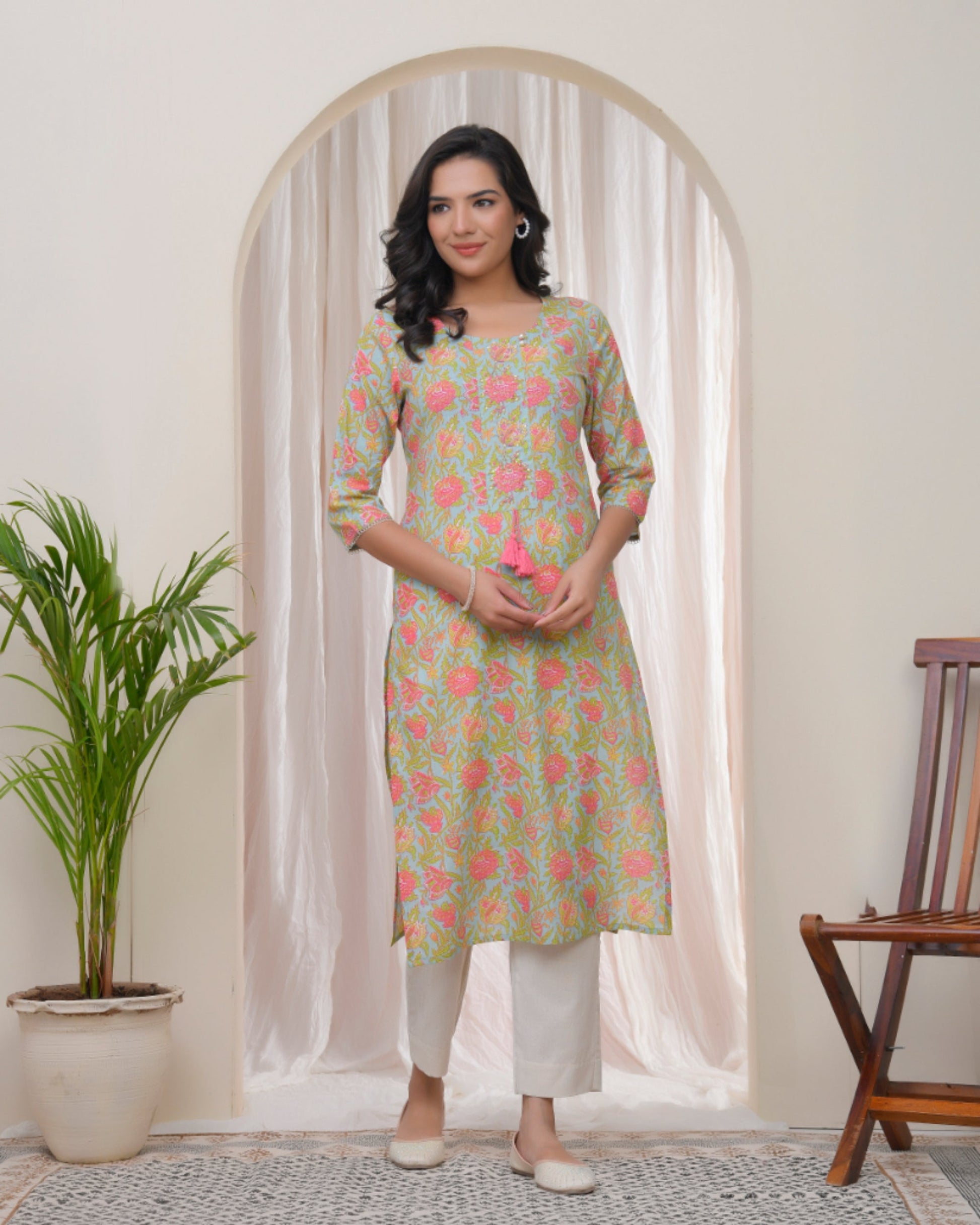 Vaasva Women Multi Cotton Printed Straight Kurti - Swadesiicart