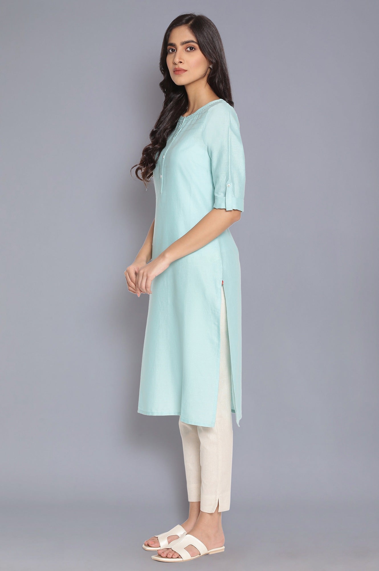 W for Woman Blue Round Neck Solid kurta