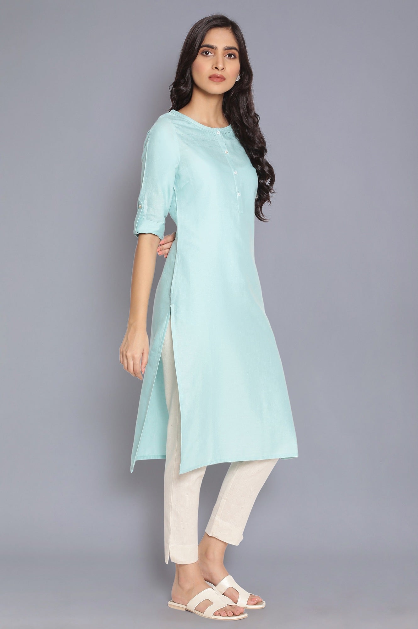 W for Woman Blue Round Neck Solid kurta