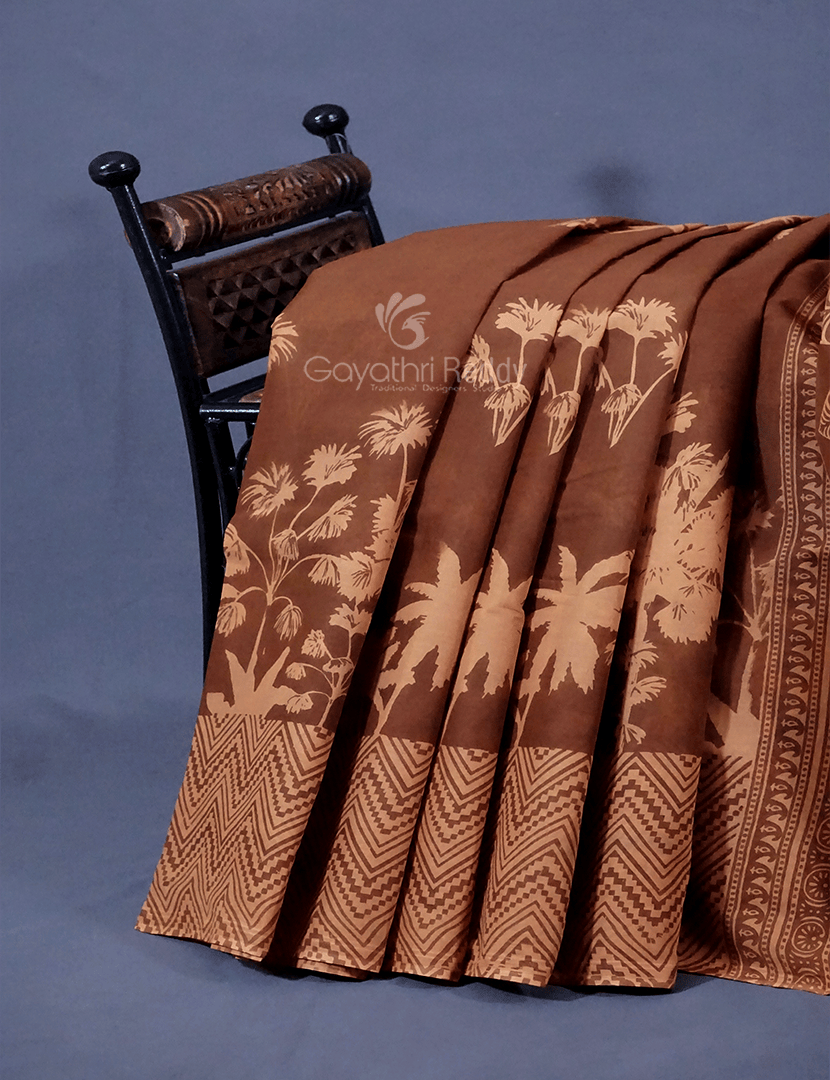 Dark Mustard Colour Block Print Pure Mulmul Cotton Saree By Gayathri Reddy Designer Studio | Swadesiicart