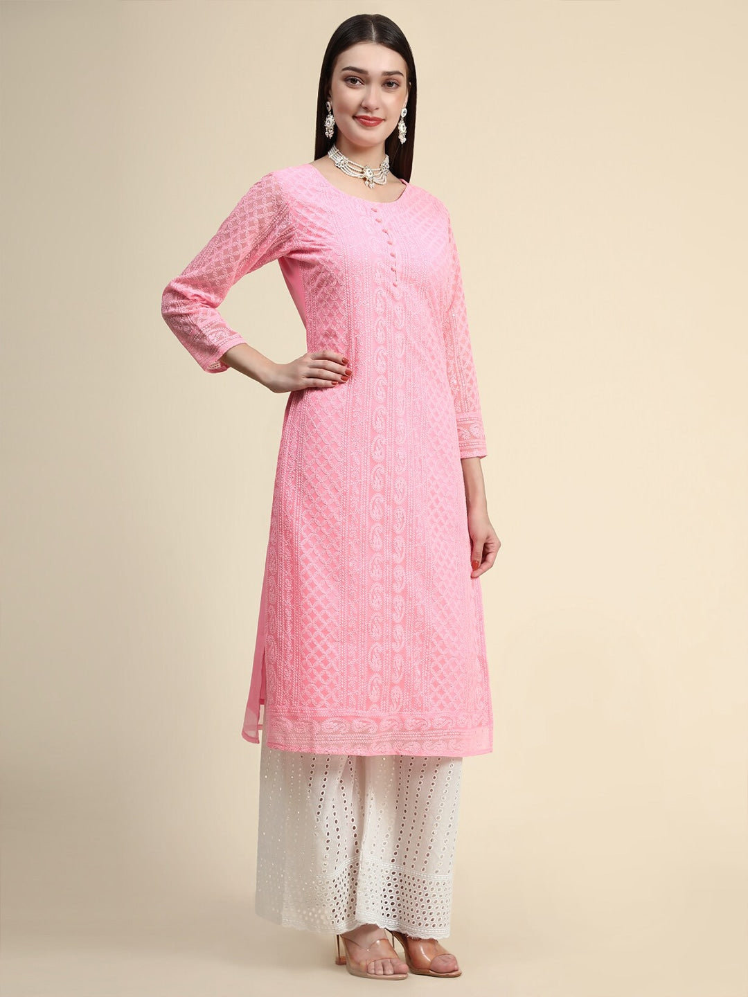 Kalini Paisley Embroidered Chikankari Straight Georgette Kurta | Swadesiicart