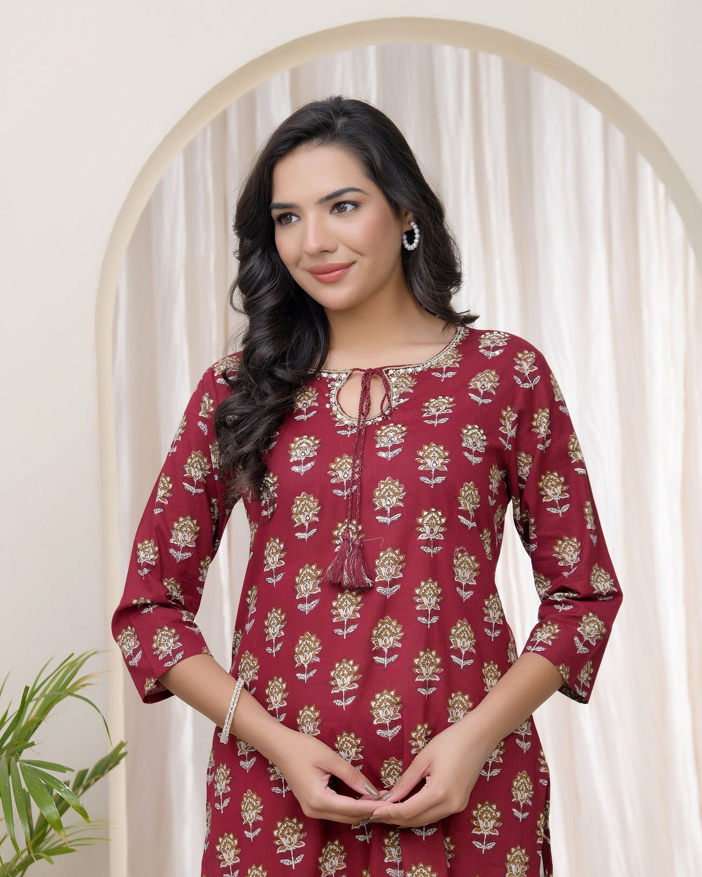 Vaasva Women Maroon Cotton Printed Straight Kurti | Swadesiicart