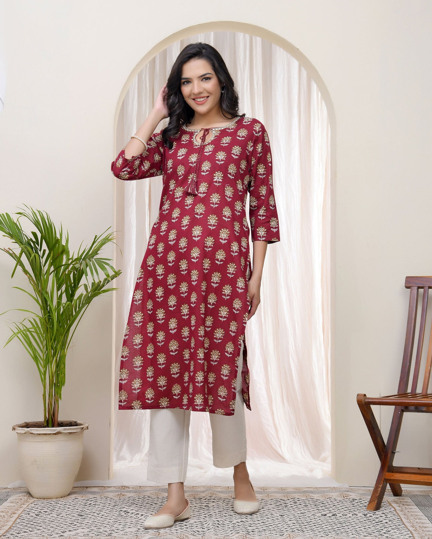 Vaasva Women Maroon Cotton Printed Straight Kurti | Swadesiicart