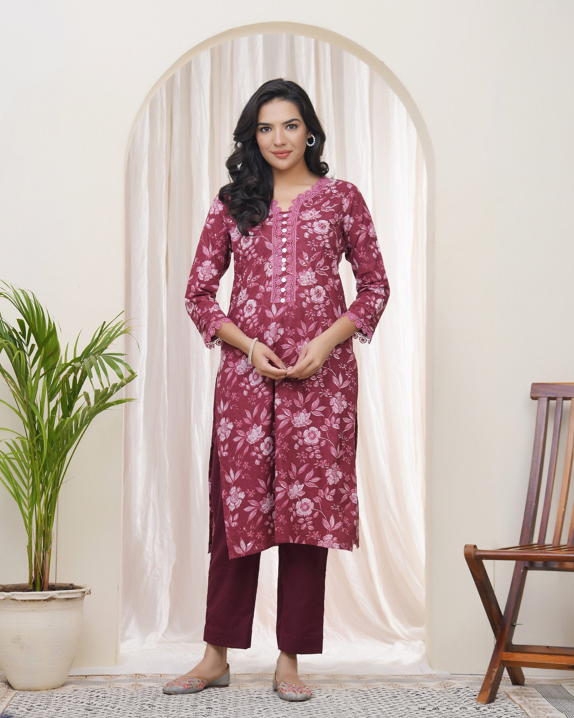 Vaasva Women Magenta Cotton Printed Straight Kurti - Swadesiicart