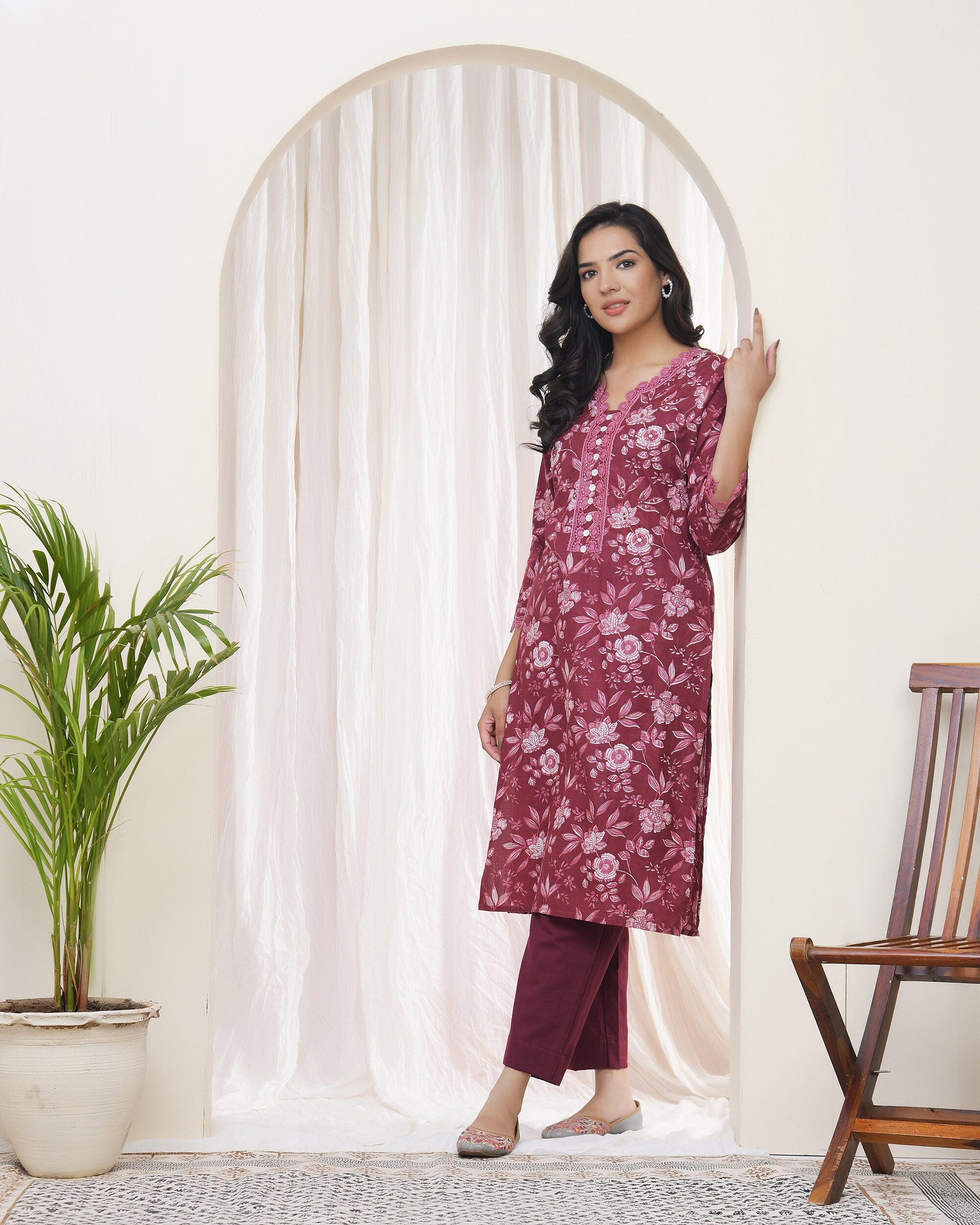 Vaasva Women Magenta Cotton Printed Straight Kurti - Swadesiicart