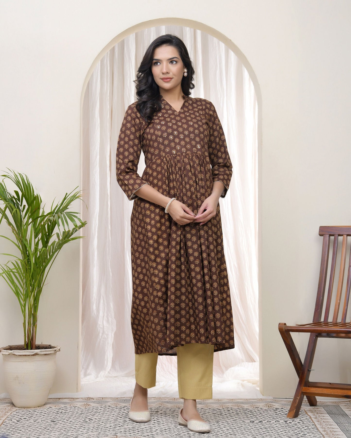 Vaasva Brown Boonta Cotton Printed Gathered Kurti - Swadesiicart