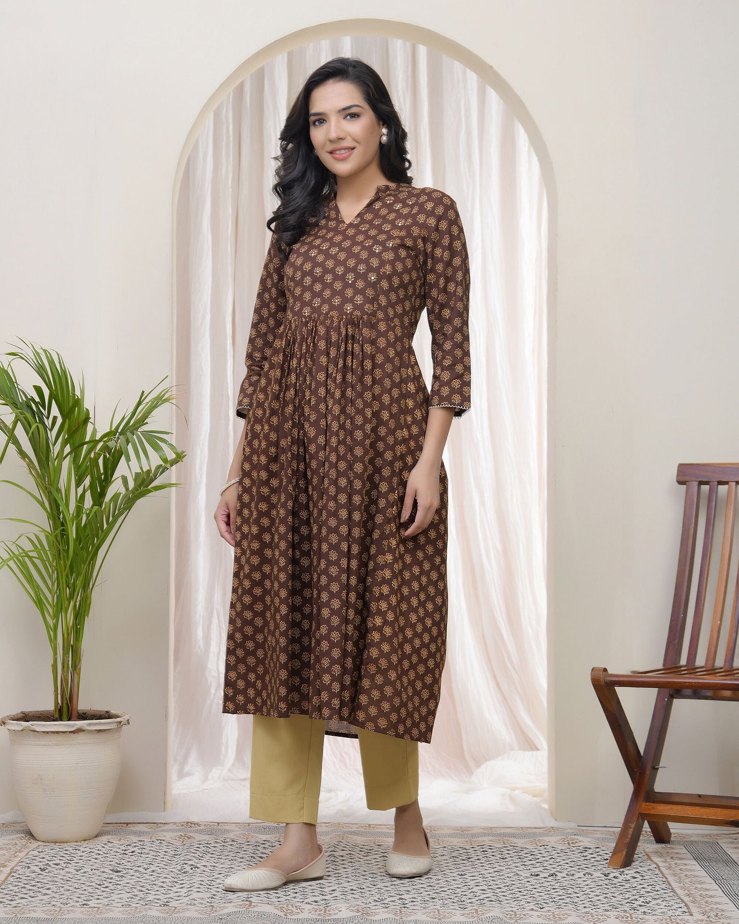 Vaasva Brown Boonta Cotton Printed Gathered Kurti - Swadesiicart