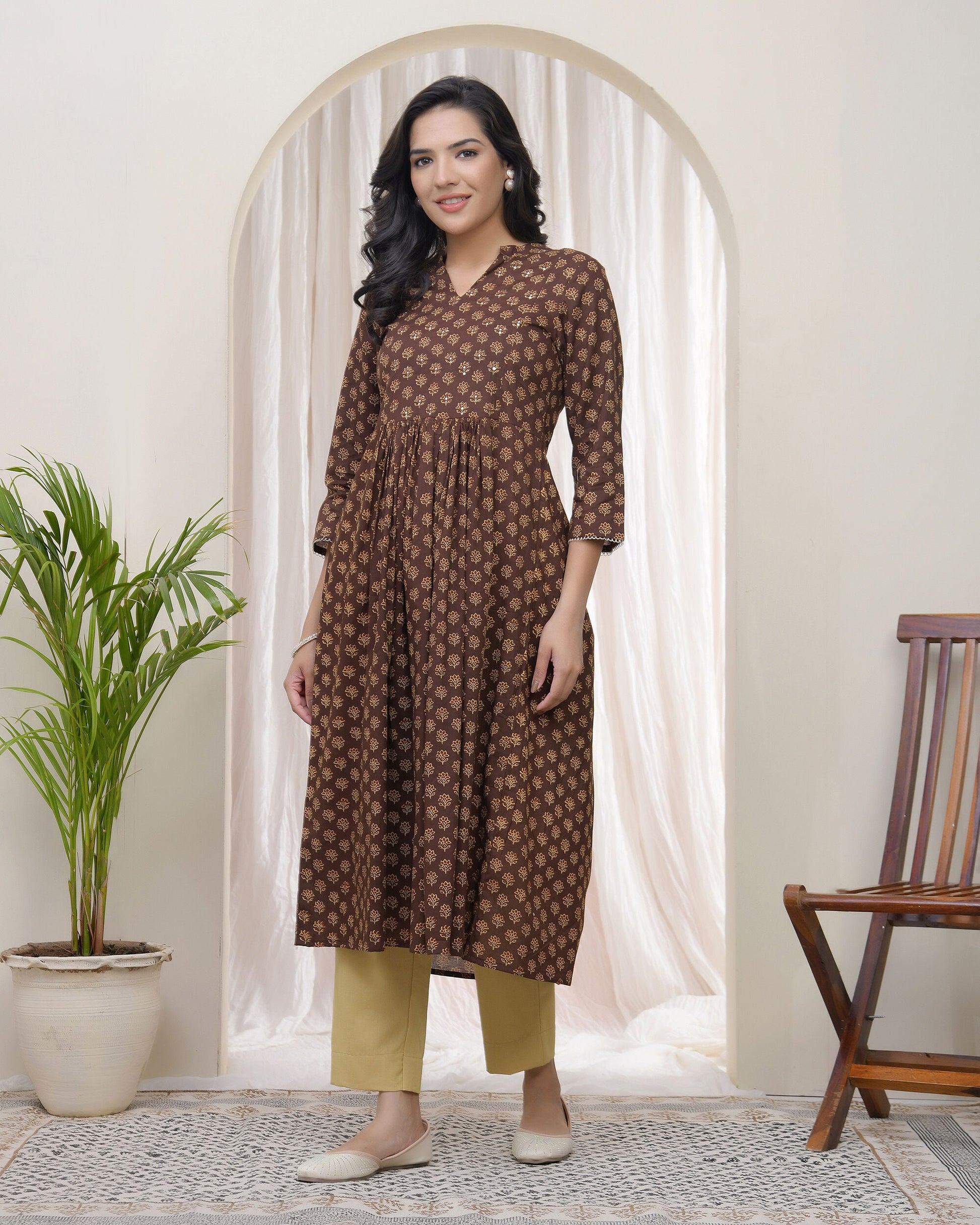 Vaasva Brown Boonta Cotton Printed Gathered Kurti - Swadesiicart