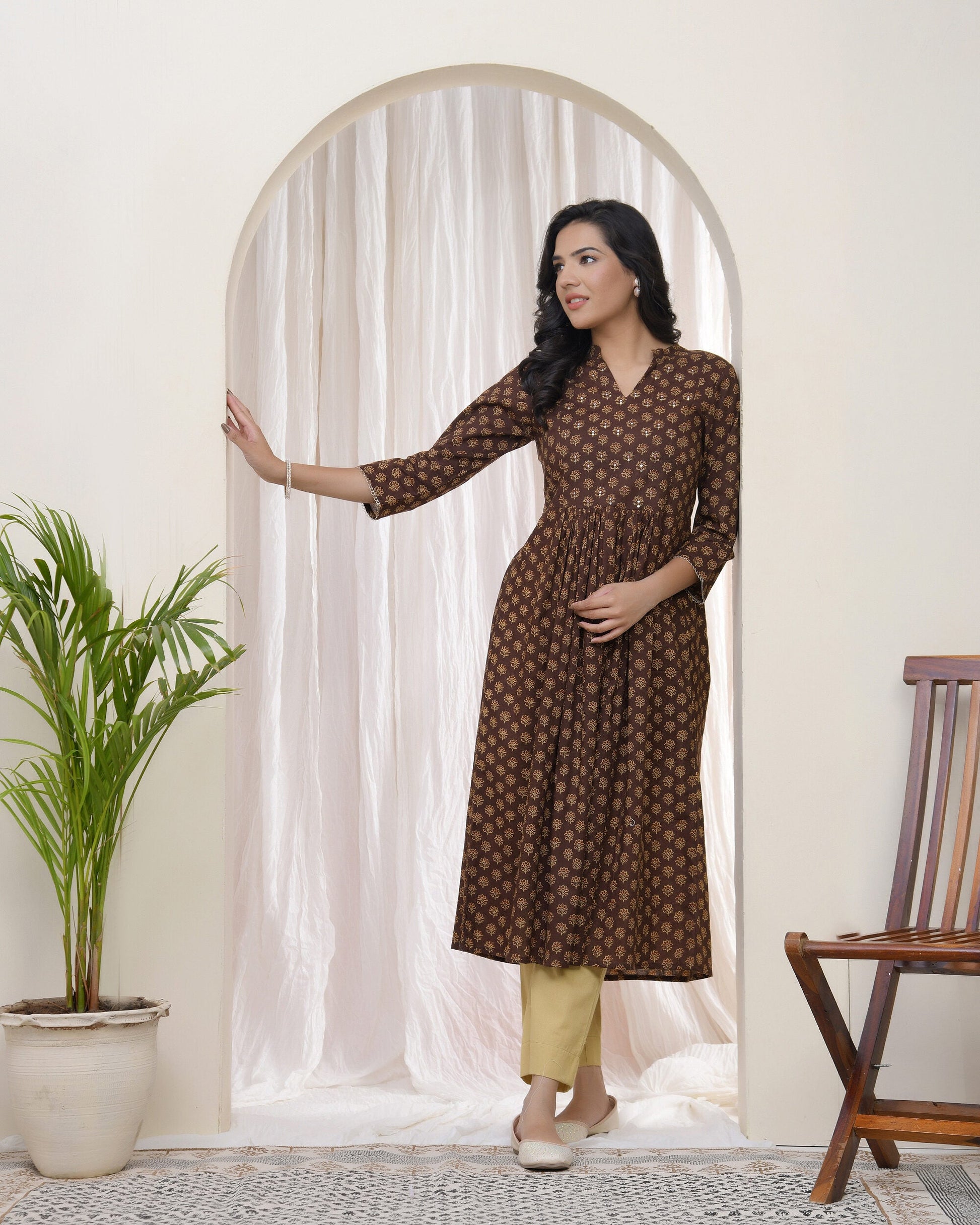 Vaasva Brown Boonta Cotton Printed Gathered Kurti - Swadesiicart
