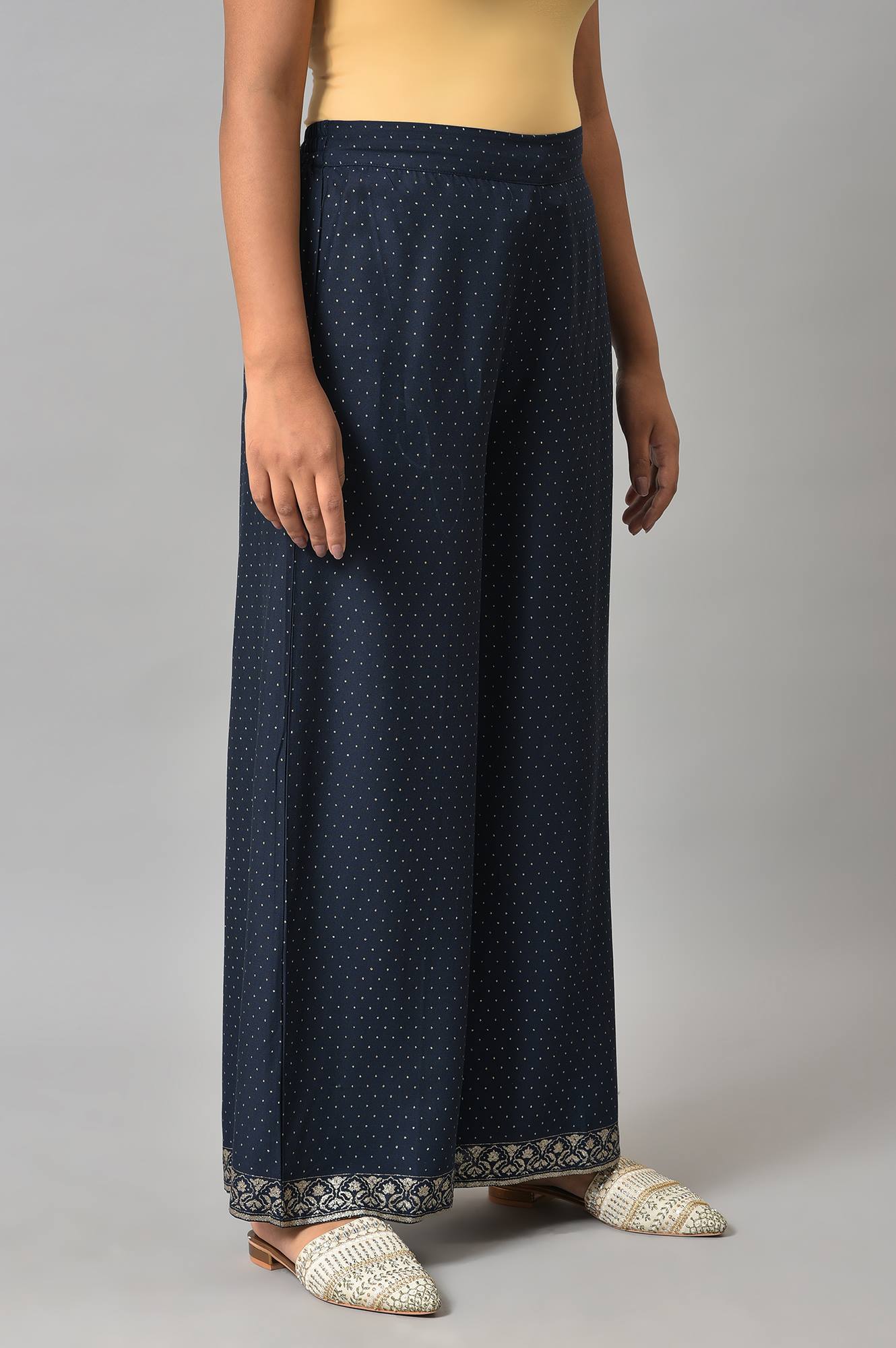 W for Woman Blue Pure Cotton Straight Kurta and Parallel Pant Set