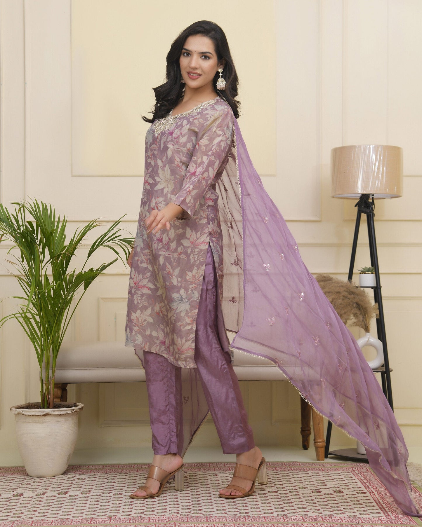 Vaasva Women Lavender Tissue Shimmer Kurta With Silk Pant & Dupatta | Swadesiicart