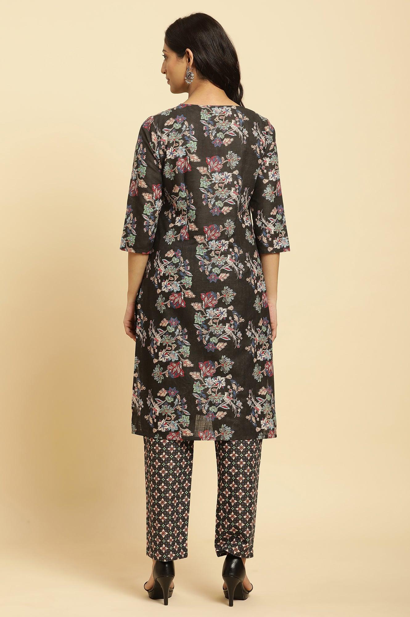 W for Woman Black Floral Printed Kurta And Pants Set