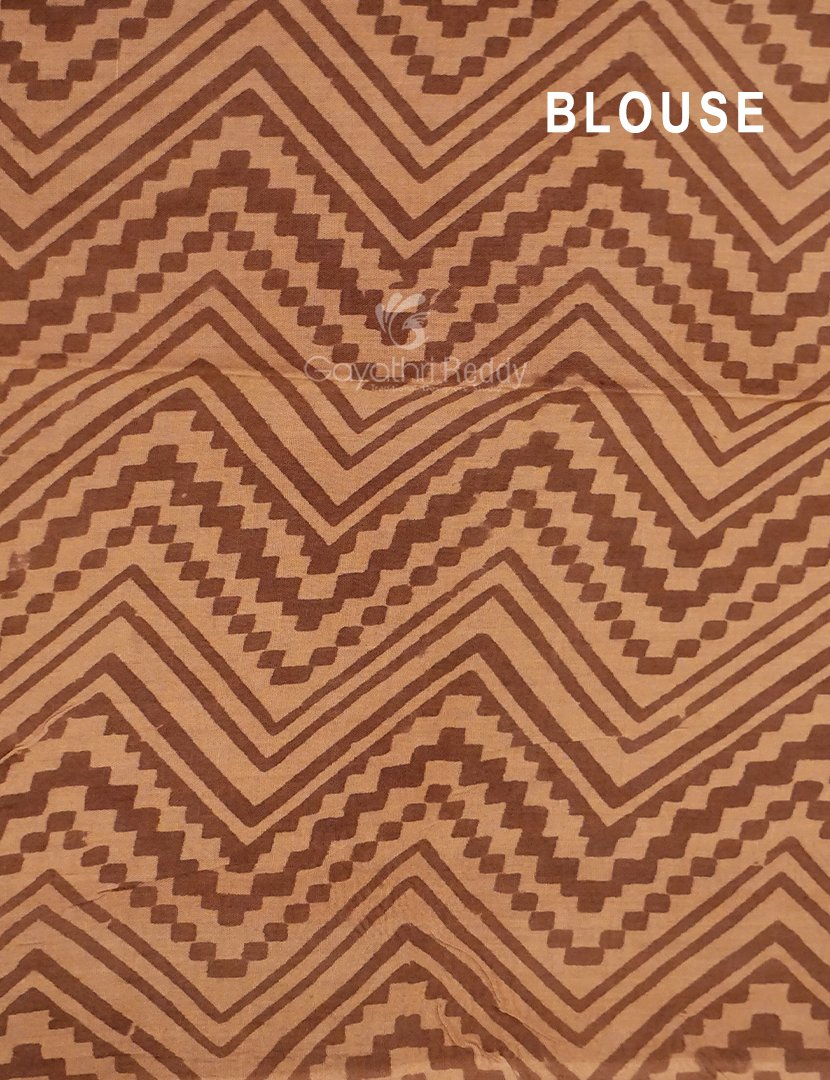 Dark Mustard Colour Block Print Pure Mulmul Cotton Saree By Gayathri Reddy Designer Studio | Swadesiicart