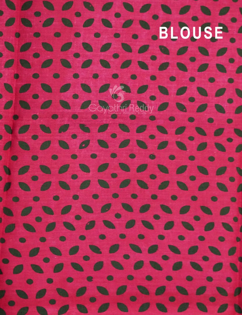 Peach Colour Block Print Pure Kota Cotton Saree By Gayathri Reddy Designer Studio | Swadesiicart