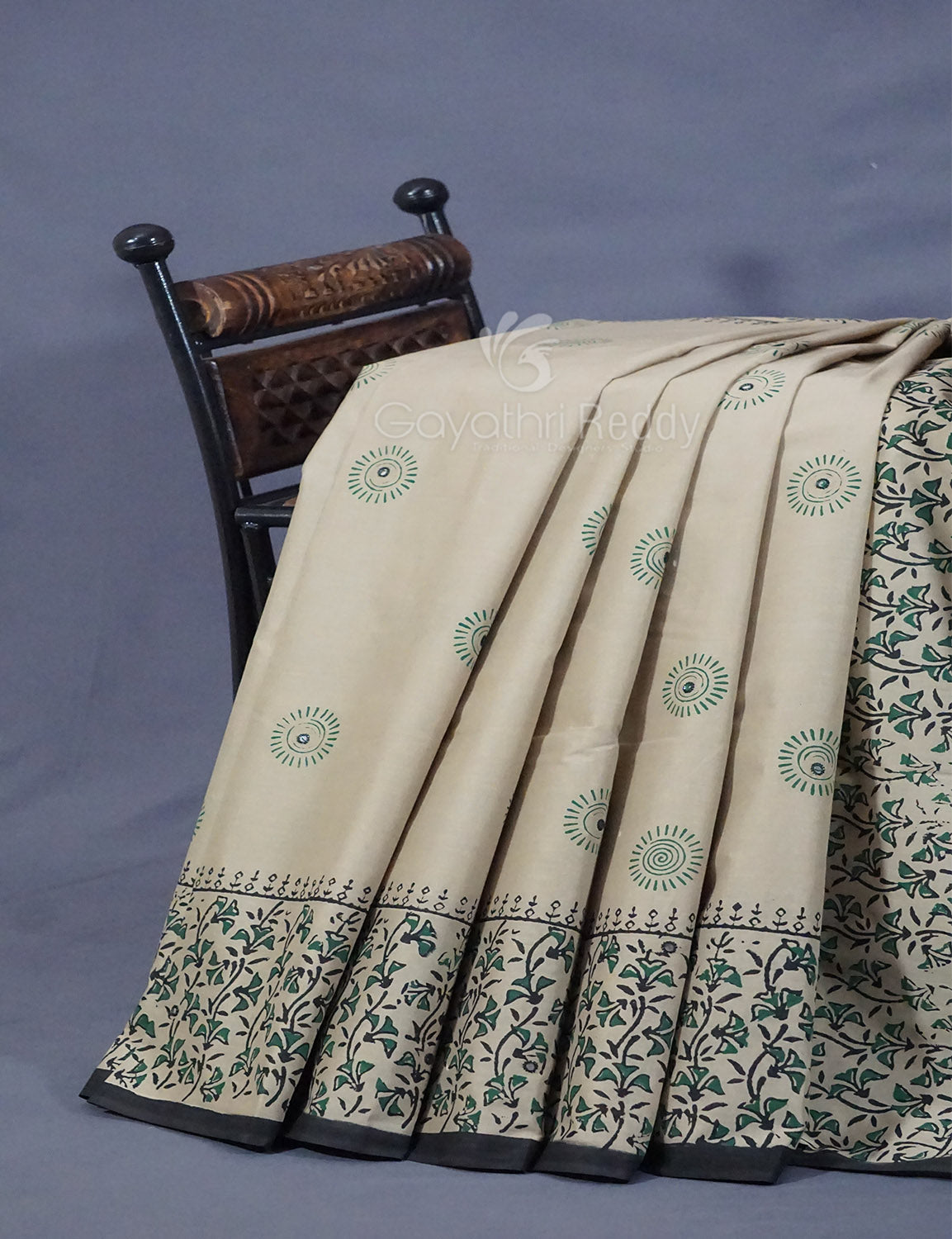 Light Olive Mix Grey Colour Block Print With Mirron Embroidered Pure Mulmul Cotton Saree By Gayathri Reddy Designer Studio | Swadesiicart