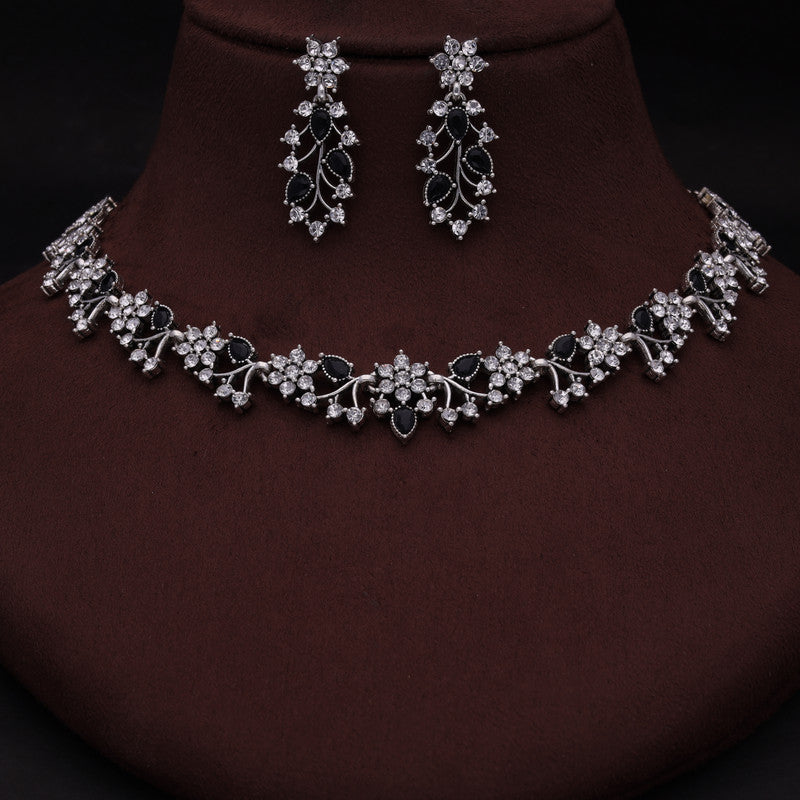 Tehzeeb Creations Silver Pleated White Diamond With Baby Black Beads Necklace Set - Swadesiicart