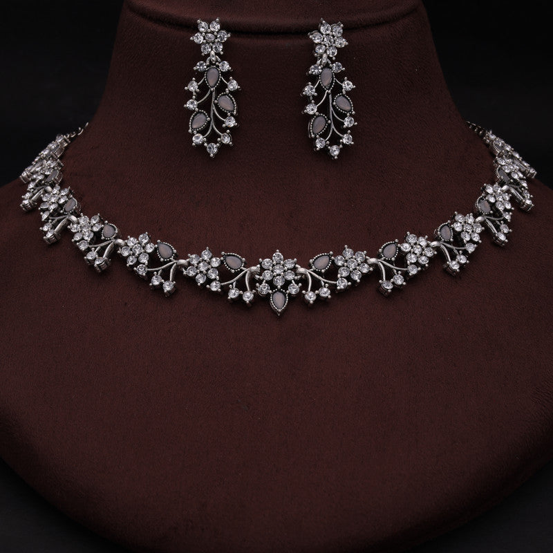 Tehzeeb Creations Silver Pleated White Diamond With Grey Beads Necklace Set - Swadesiicart