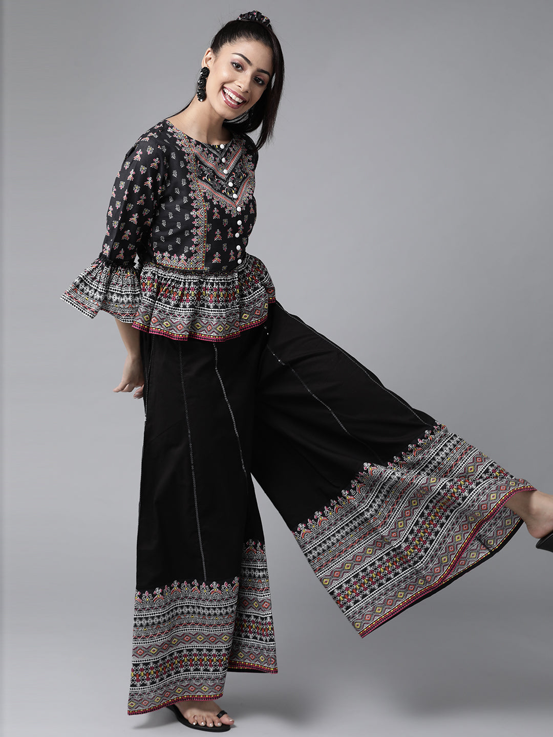 Juniper Womens Black Color Floral Printed Cambric Clothing Set | Swadesiicart