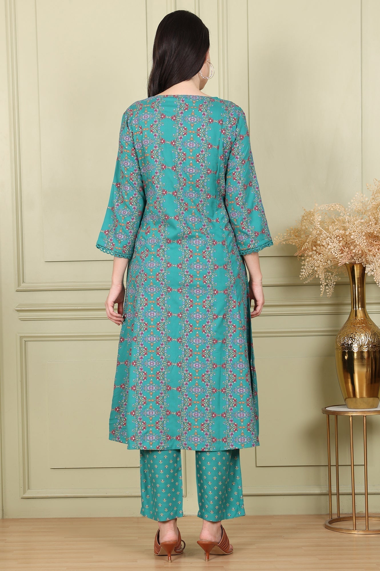 W for Woman Blue Floral Printed Flared Rayon Kurta And Straight Pants Set