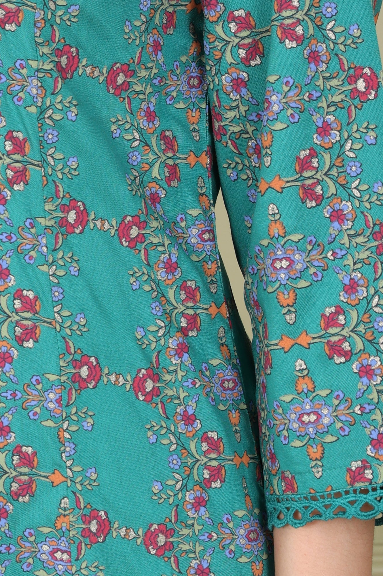 W for Woman Blue Floral Printed Flared Rayon Kurta And Straight Pants Set