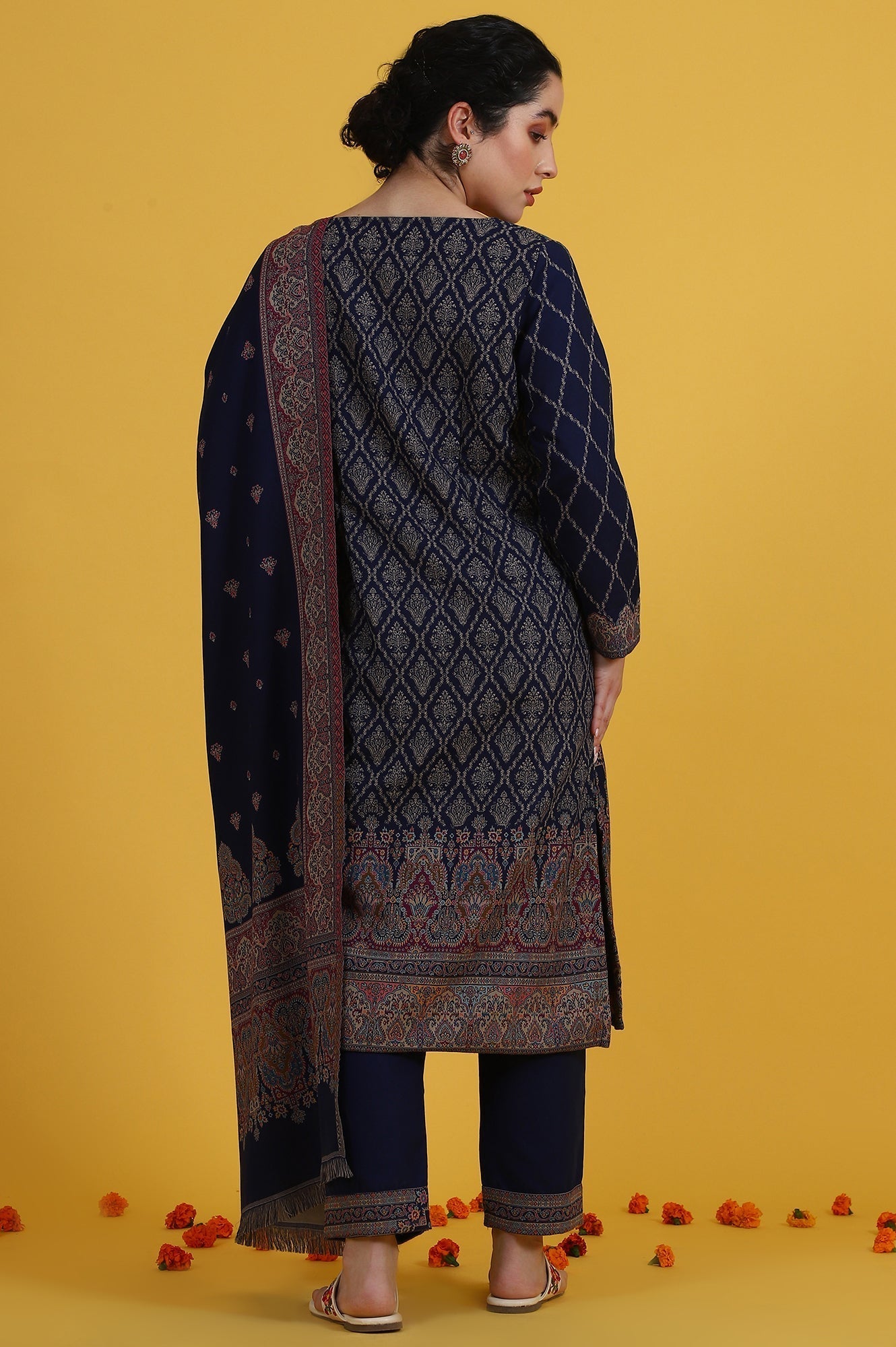 W for Woman Blue Yarn Dyed Sequins Straight Kurta & Straight pant with Dupatta Set