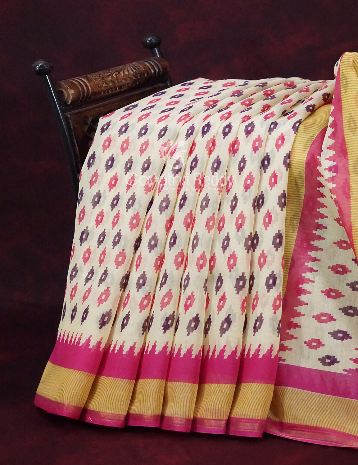 Combo of Off White and Pink Patan Patola Semi Chanderi Saree By Gayathri Reddy Designer Studio | Swadesiicart