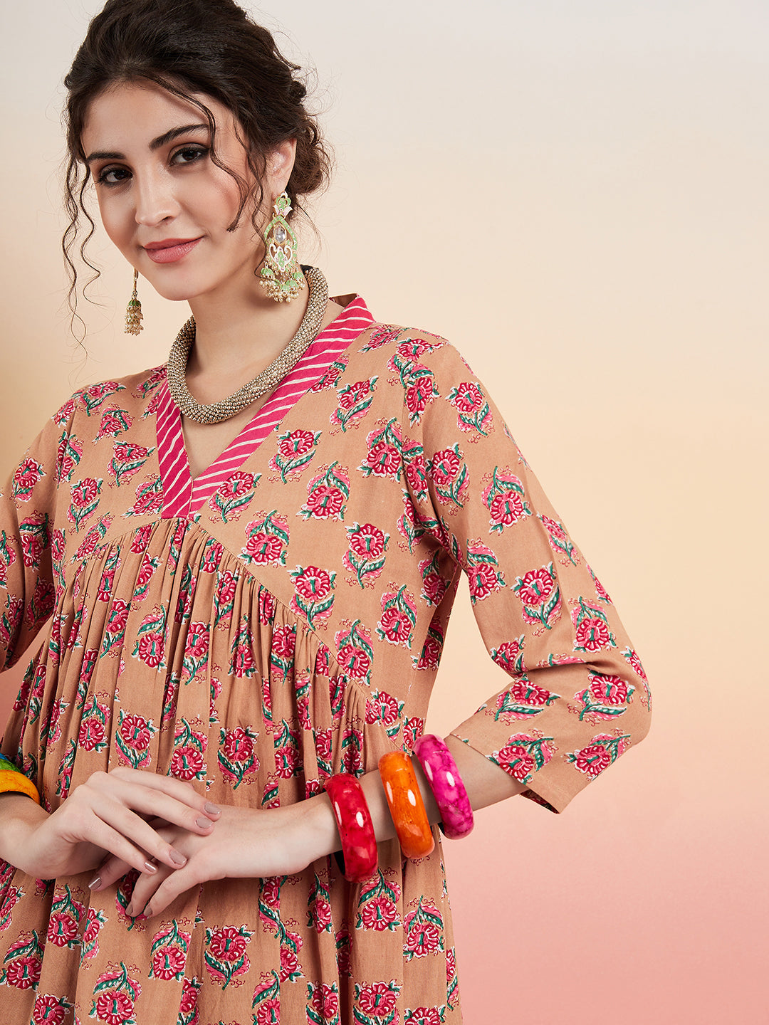 InWeave Women's Beige Pink Floral Pink White Leh V Neck Kurta Set - Swadesiicart