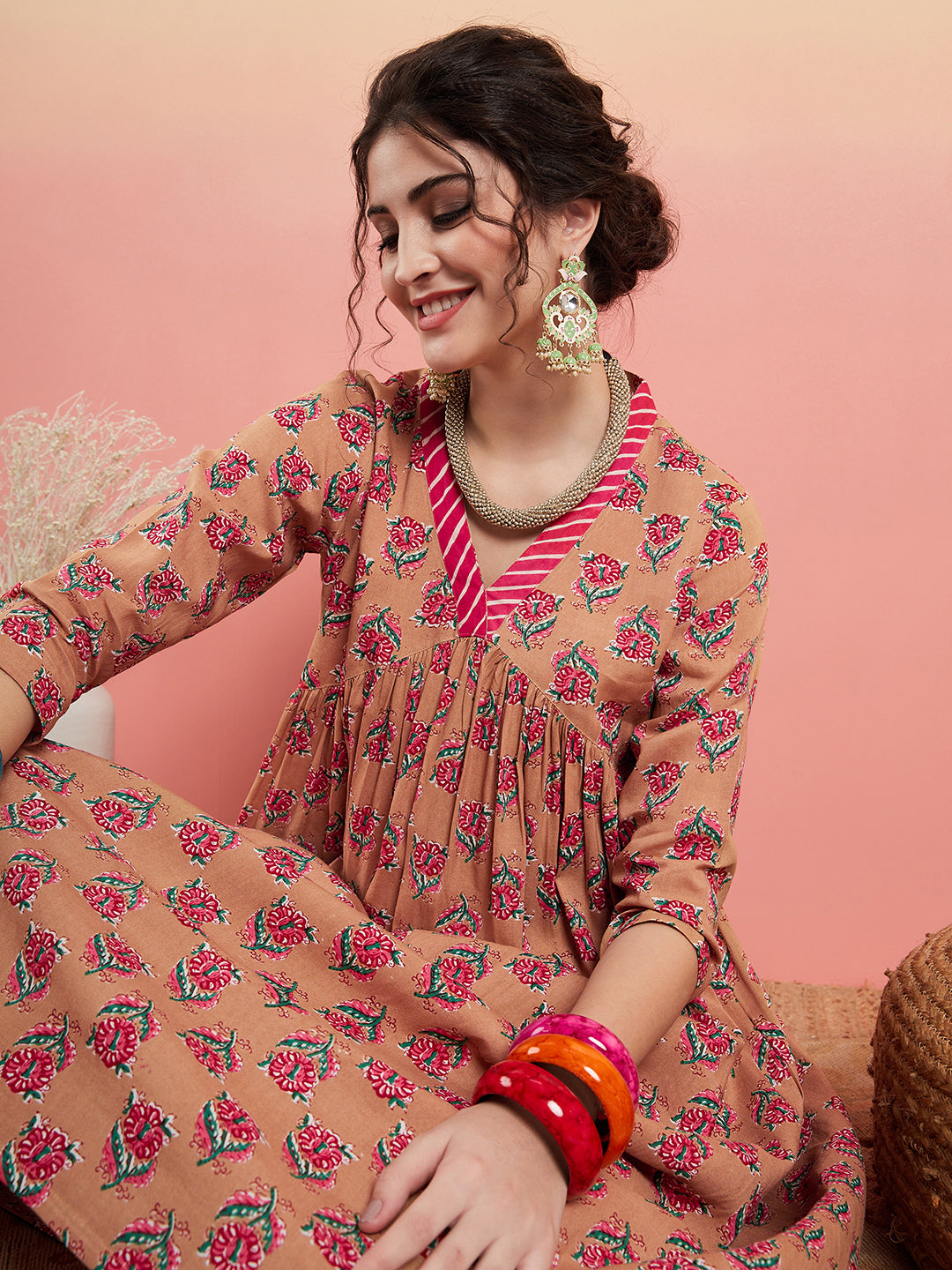 InWeave Women's Beige Pink Floral Pink White Leh V Neck Kurta Set - Swadesiicart