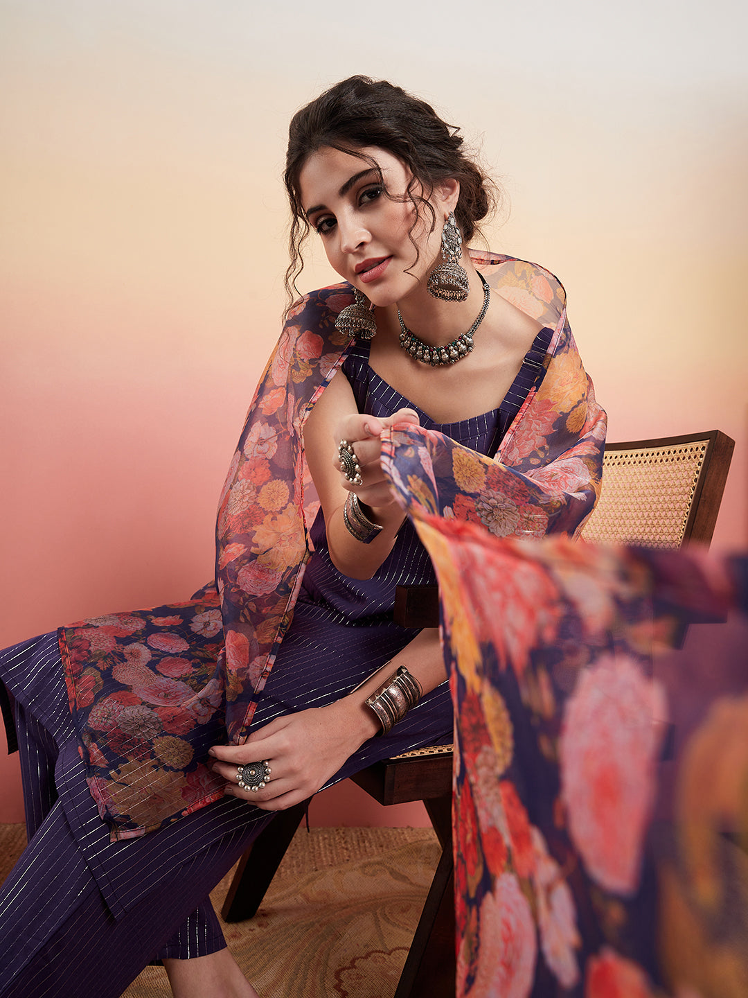 InWeave Women's Purple Lurex Strapp Straight Kurta Set W Organza Dupatta - Swadesiicart