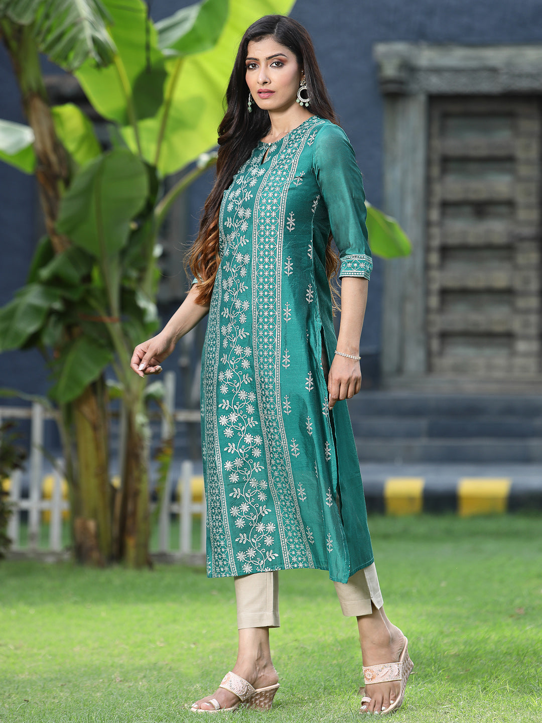 Juniper Womens Ramagreen Modal Chanderi Foil Printed Straight Kurta | Swadesiicart