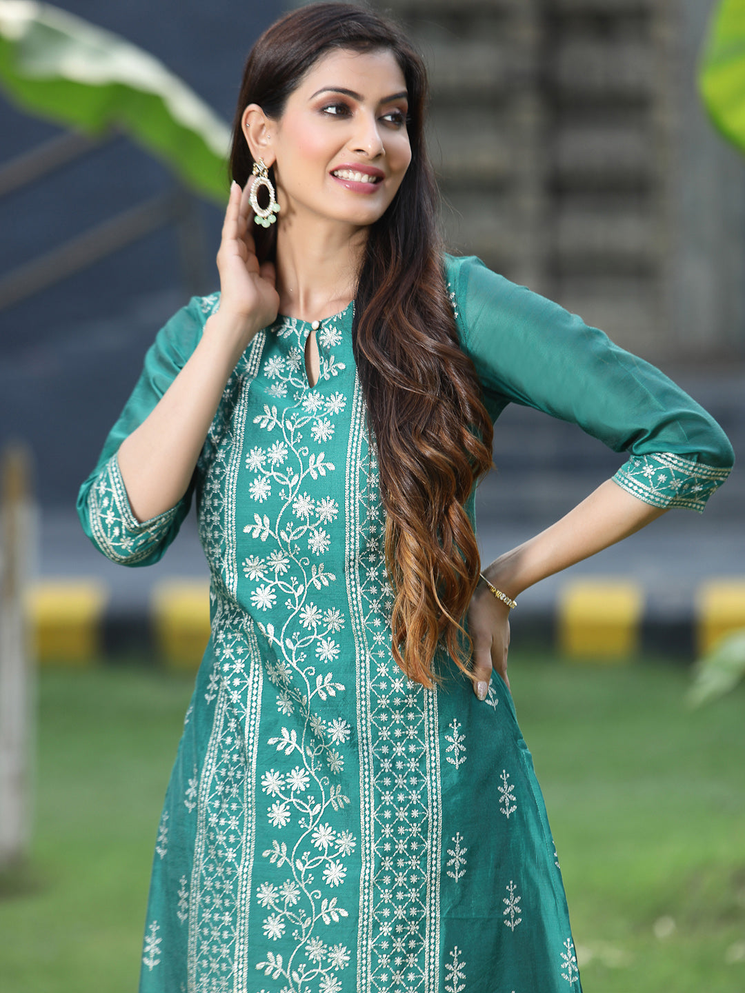 Juniper Womens Ramagreen Modal Chanderi Foil Printed Straight Kurta | Swadesiicart