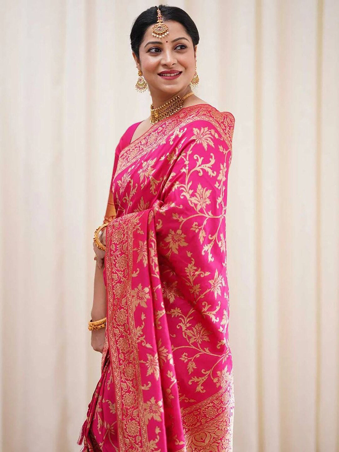 Kalini Floral Woven Design Banarasi Saree | Swadesiicart