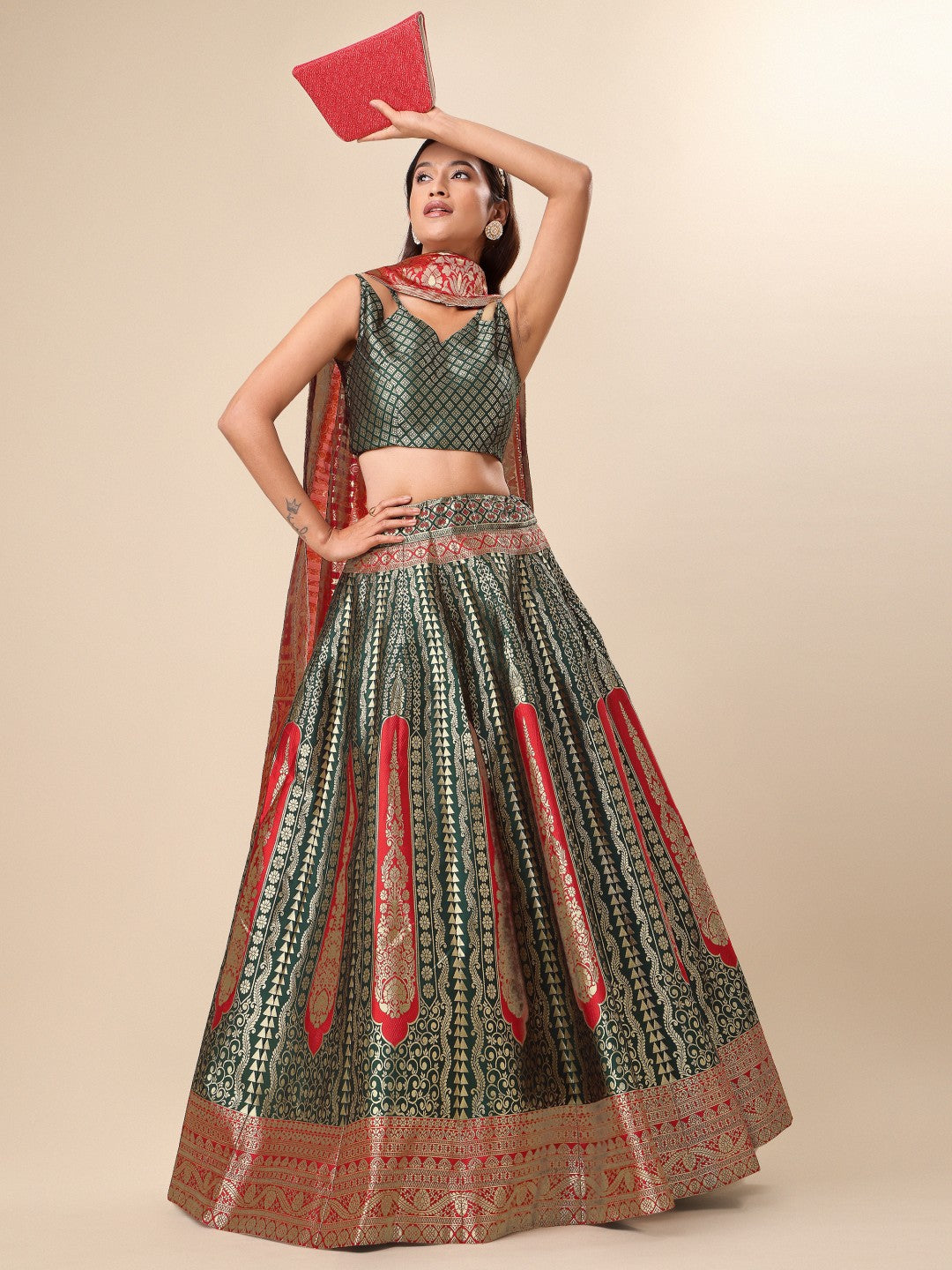 Lorenvalley Fashion Green Ready to Wear Lehenga & Unstitched Blouse With Dupatta | Swadesiicart