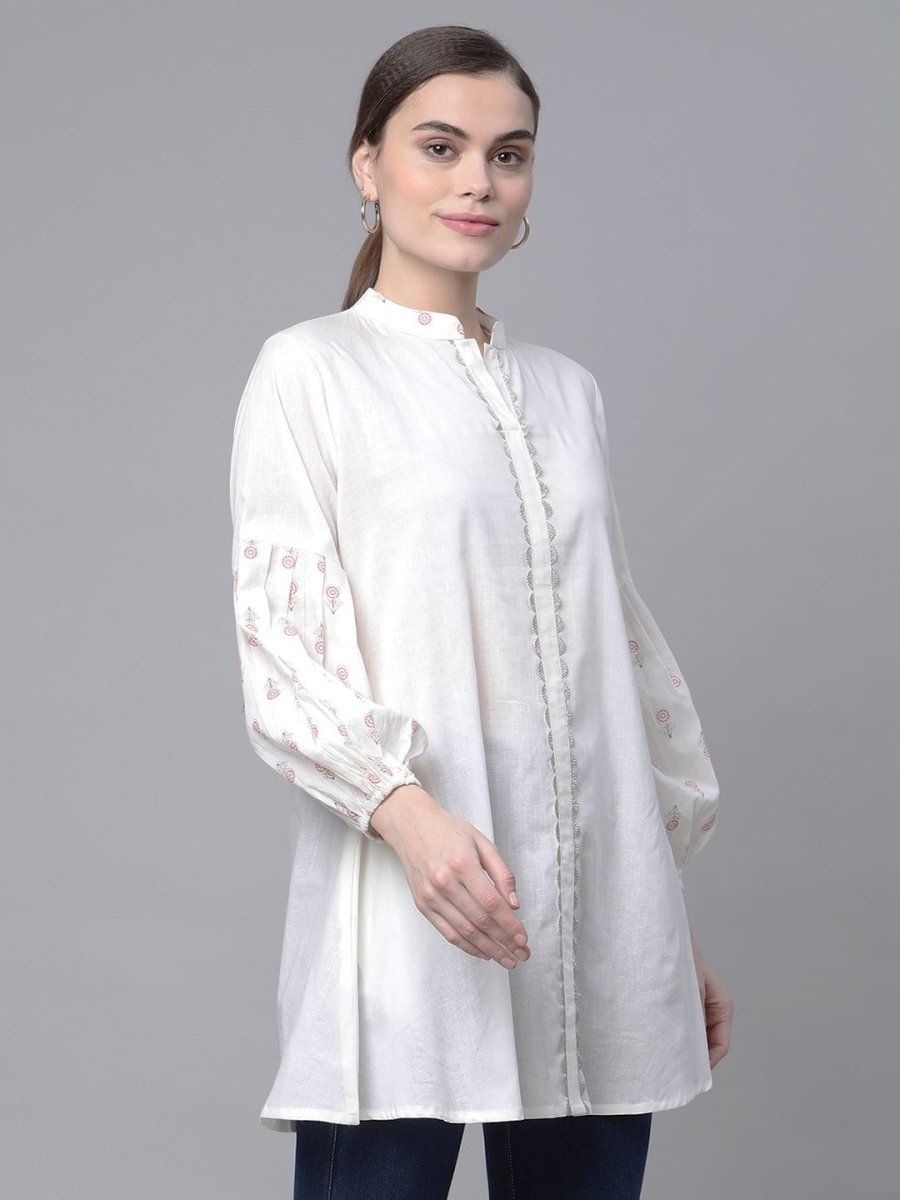 Ahalyaa Off White Pure Cotton Printed Tunic | Swadesiicart