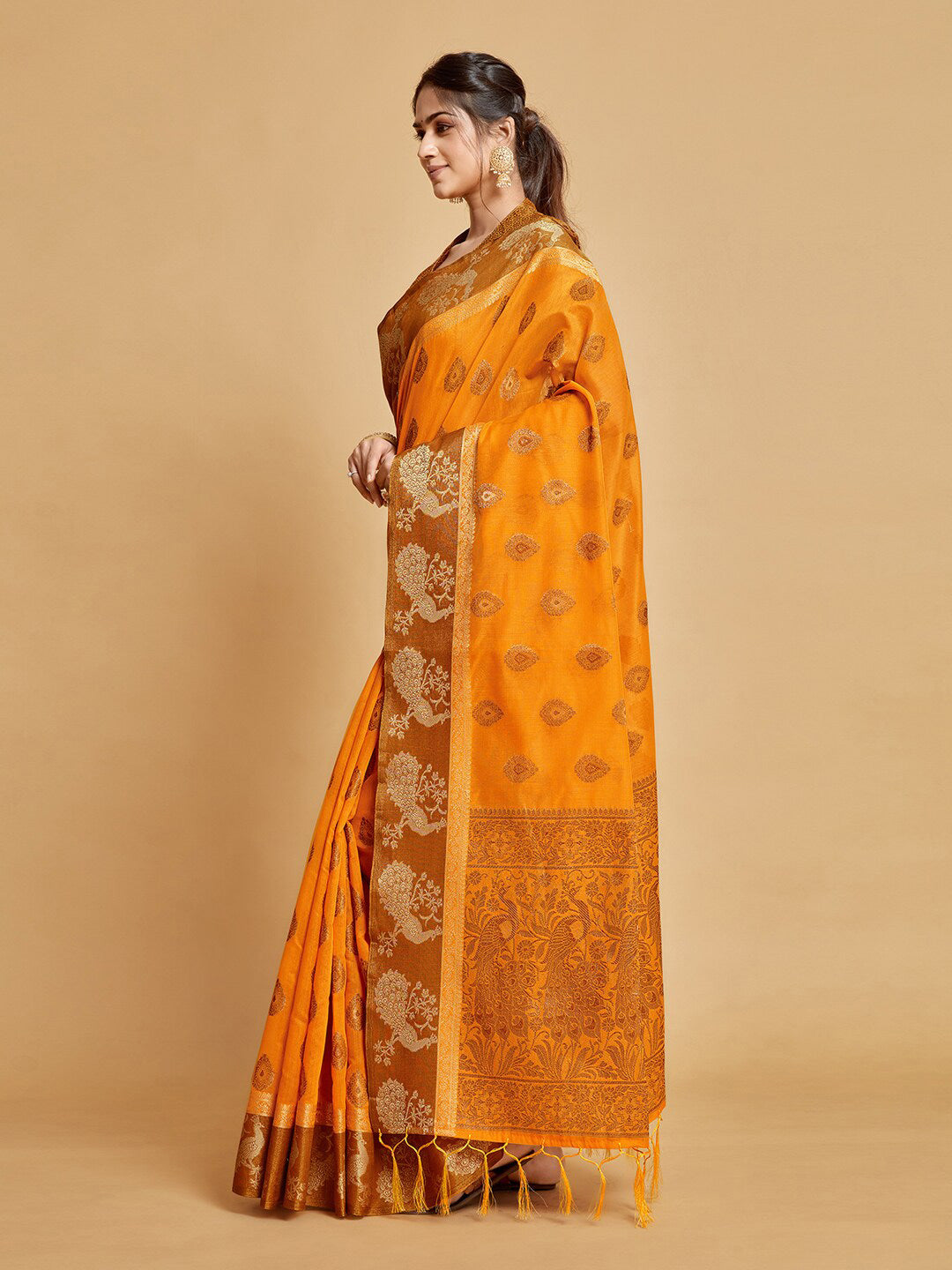 Sangria Ethnic Motifs Woven Design Art Silk Banarasi Saree | Swadesiicart