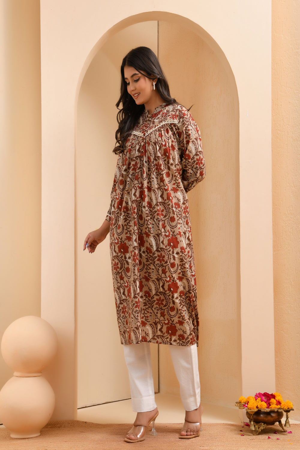 Vaasva Women Ajrakh Printed Kurta Pant Set | Swadesiicart