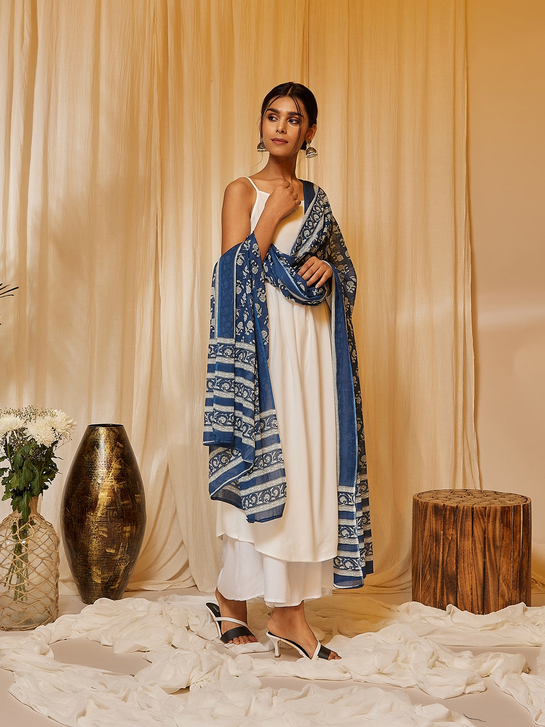 InWeave Women's White Strappy Kurta Palazzo Set - Swadesiicart