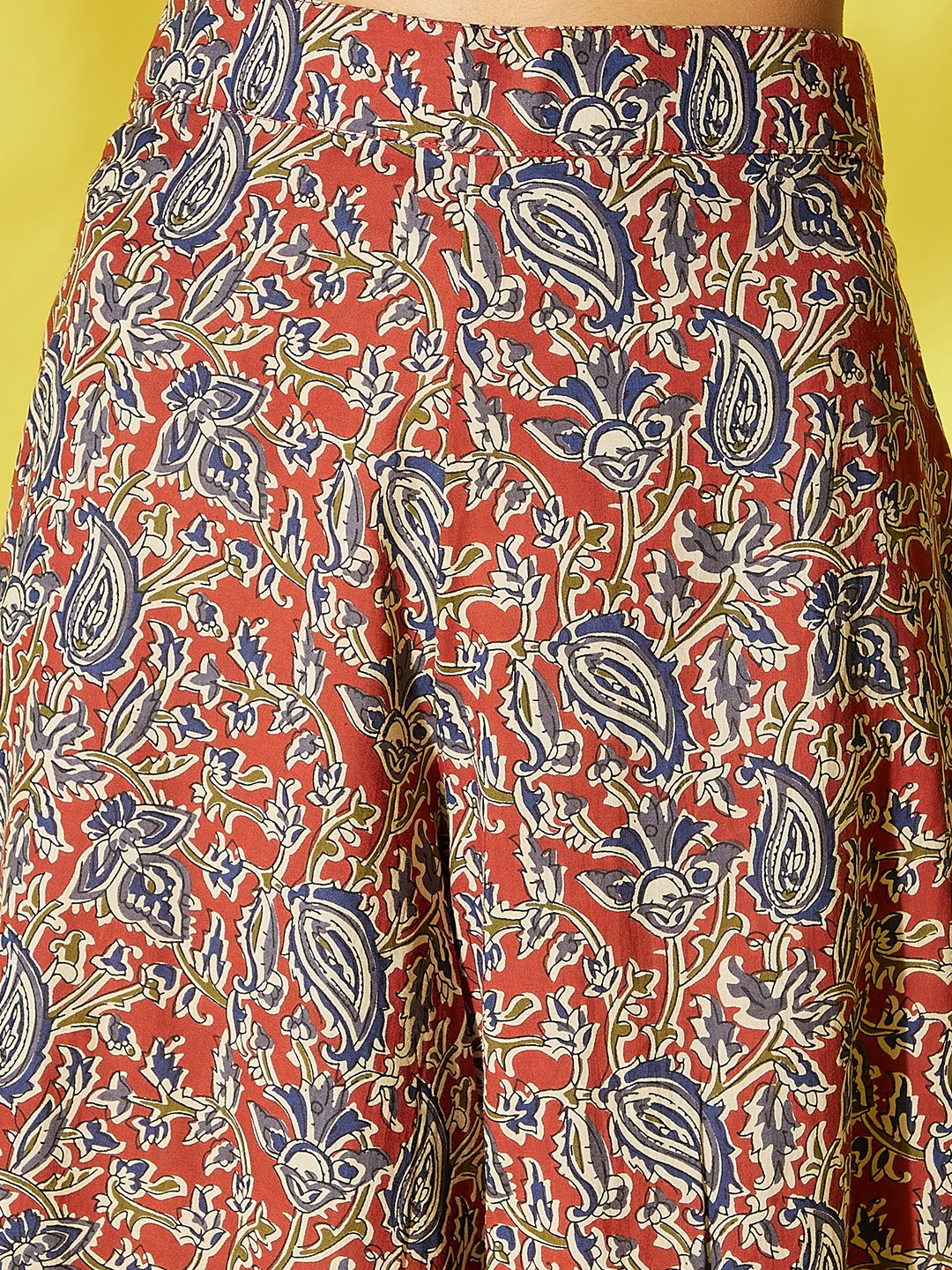 InWeave Women's Maroon Kalamkari Strappy Set - Swadesiicart