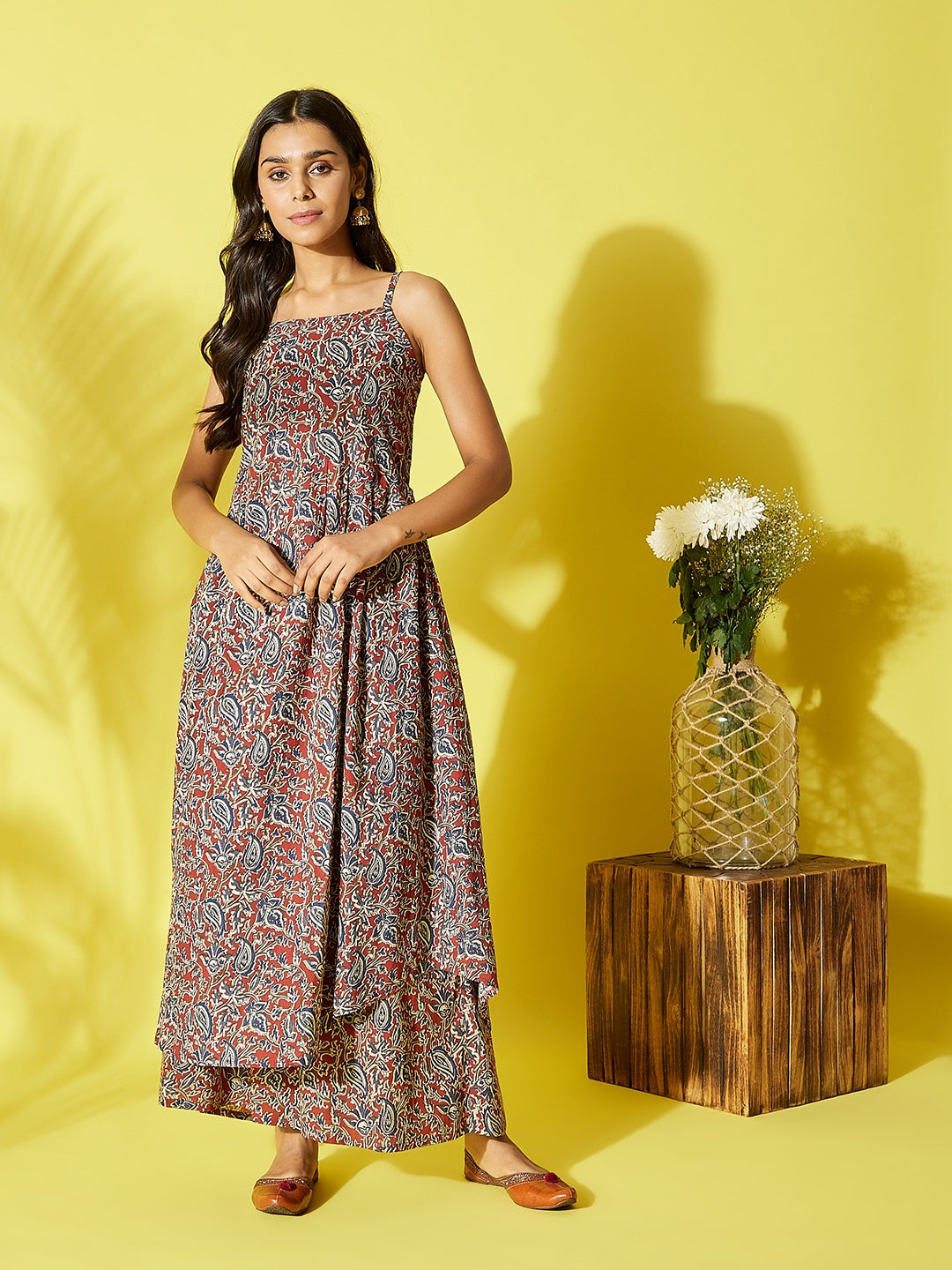 InWeave Women's Maroon Kalamkari Strappy Set - Swadesiicart