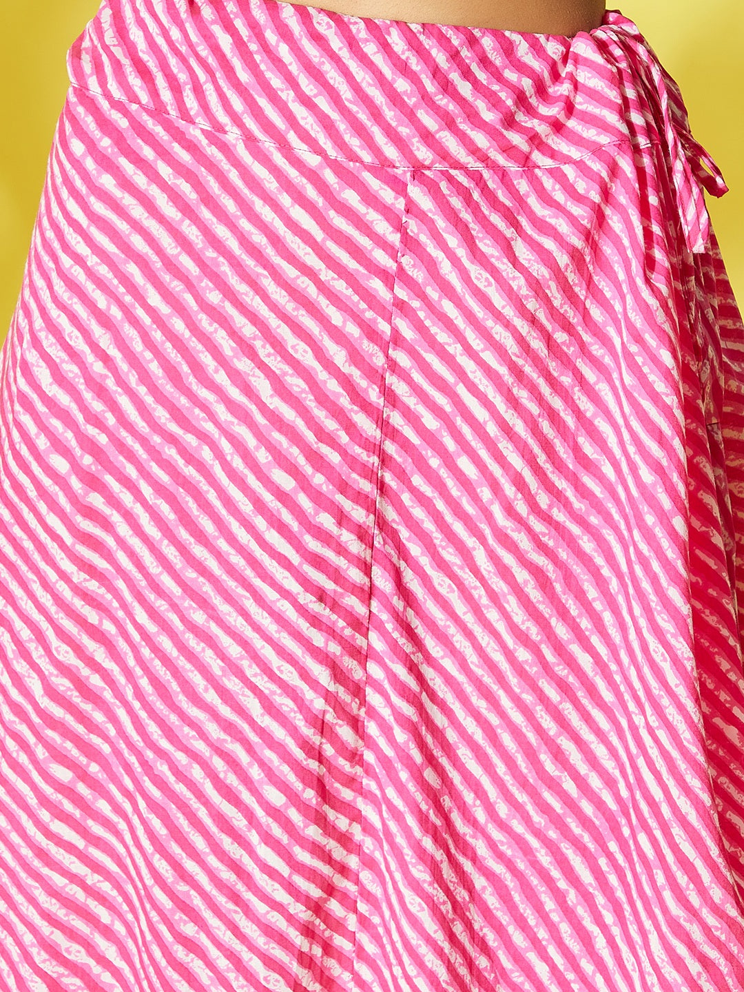 InWeave Pink Lehriya Top Set With Dupatta - Swadesiicart