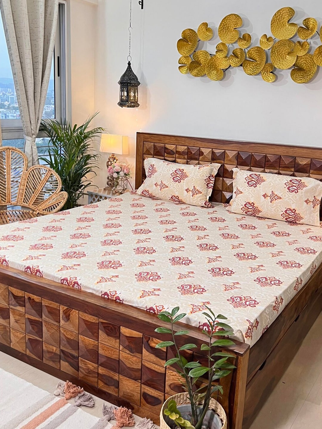 URBAN SPACE Divine White Ethnic Motifs 144 TC Cotton Queen Bedsheet & 2 Pillow Covers - Swadesiicart